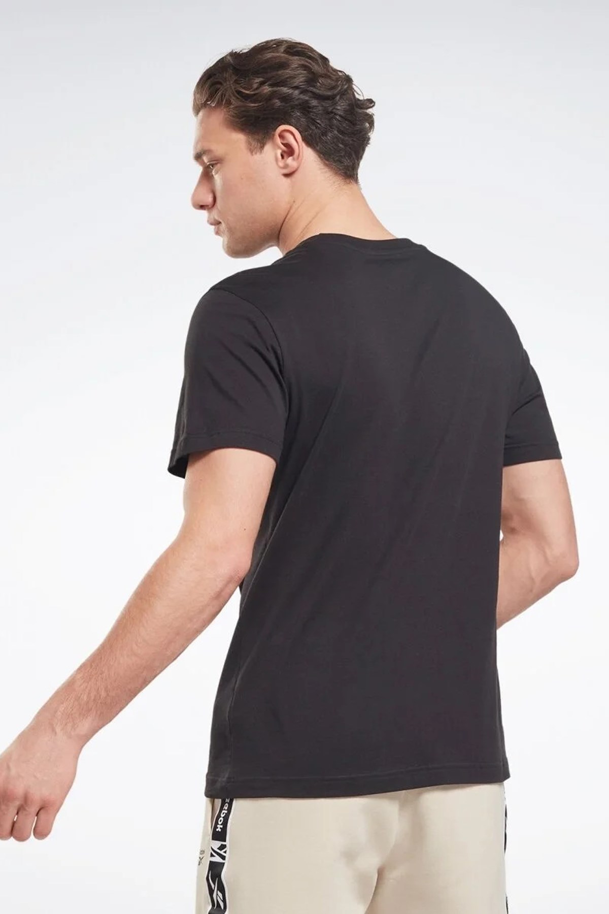 Reebok RI Left Chest Logo Erkek Tişört 101442950 Siyah