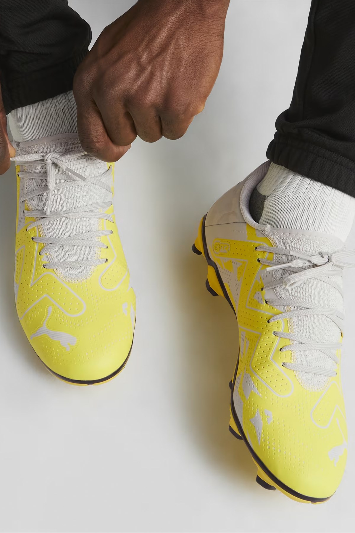 Puma Future Play FG/AG Erkek Krampon 10737704 Sarı