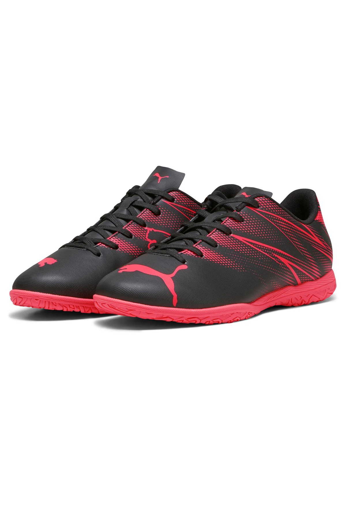 Puma Attacano IT Futsal Salon Ayakkabı 10747903 Siyah