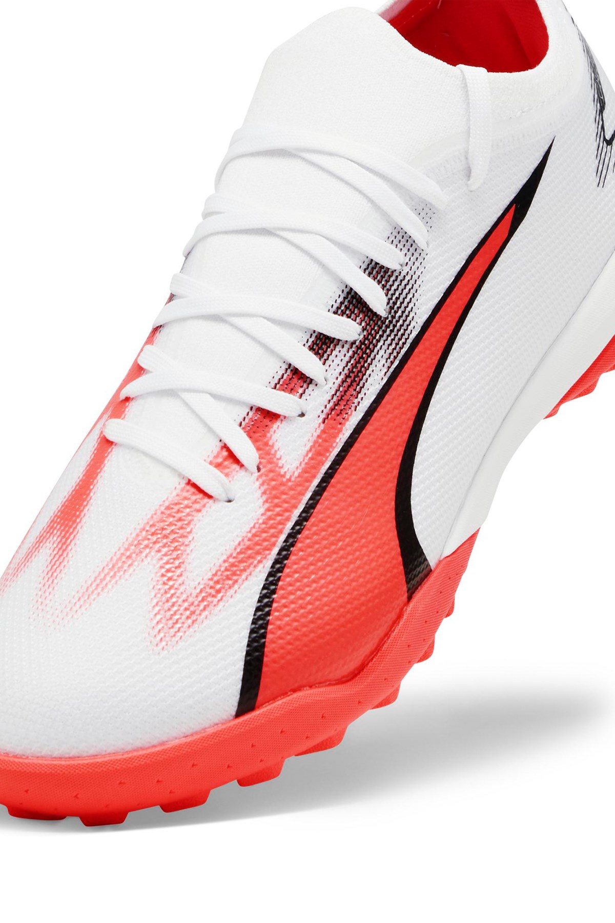 Puma Ultra Match TT Halı Saha Ayakkabı 10752101 Beyaz