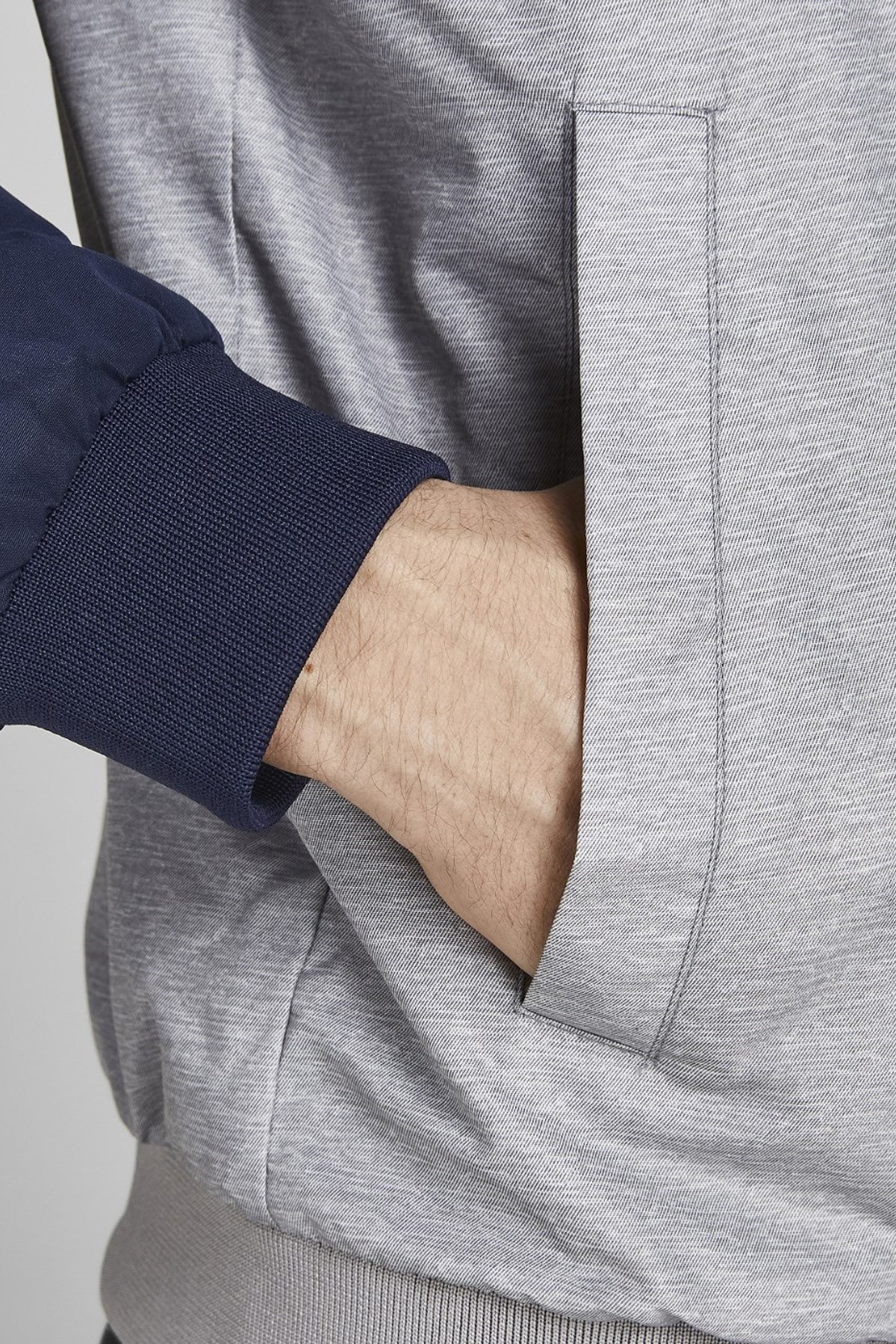 Jack & Jones Erkek Sweatshirt 12200208 Lacivert