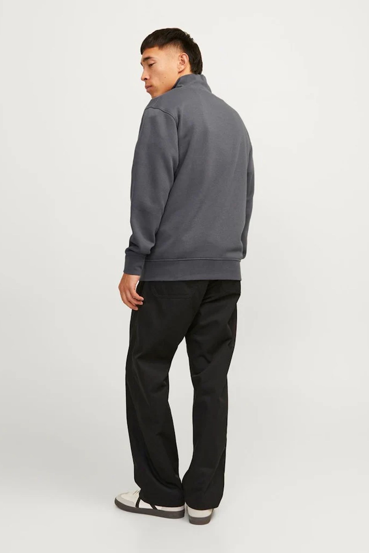 Jack & Jones Jorvesterbro Erkek Sweatshirt 12241777 Gri