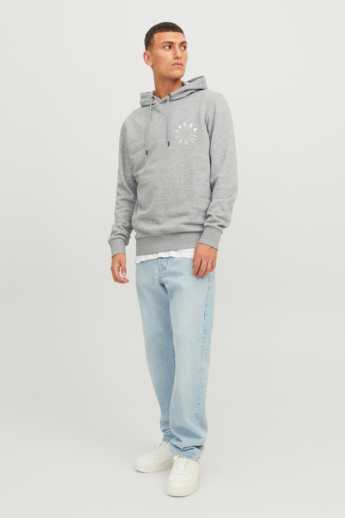 Jack & Jones Jjwarrior Erkek Sweatshirt 12242543 Gri