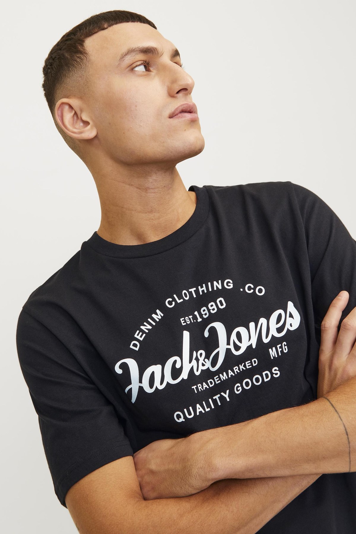 Jack & Jones Erkek Tişört 12247972 Siyah