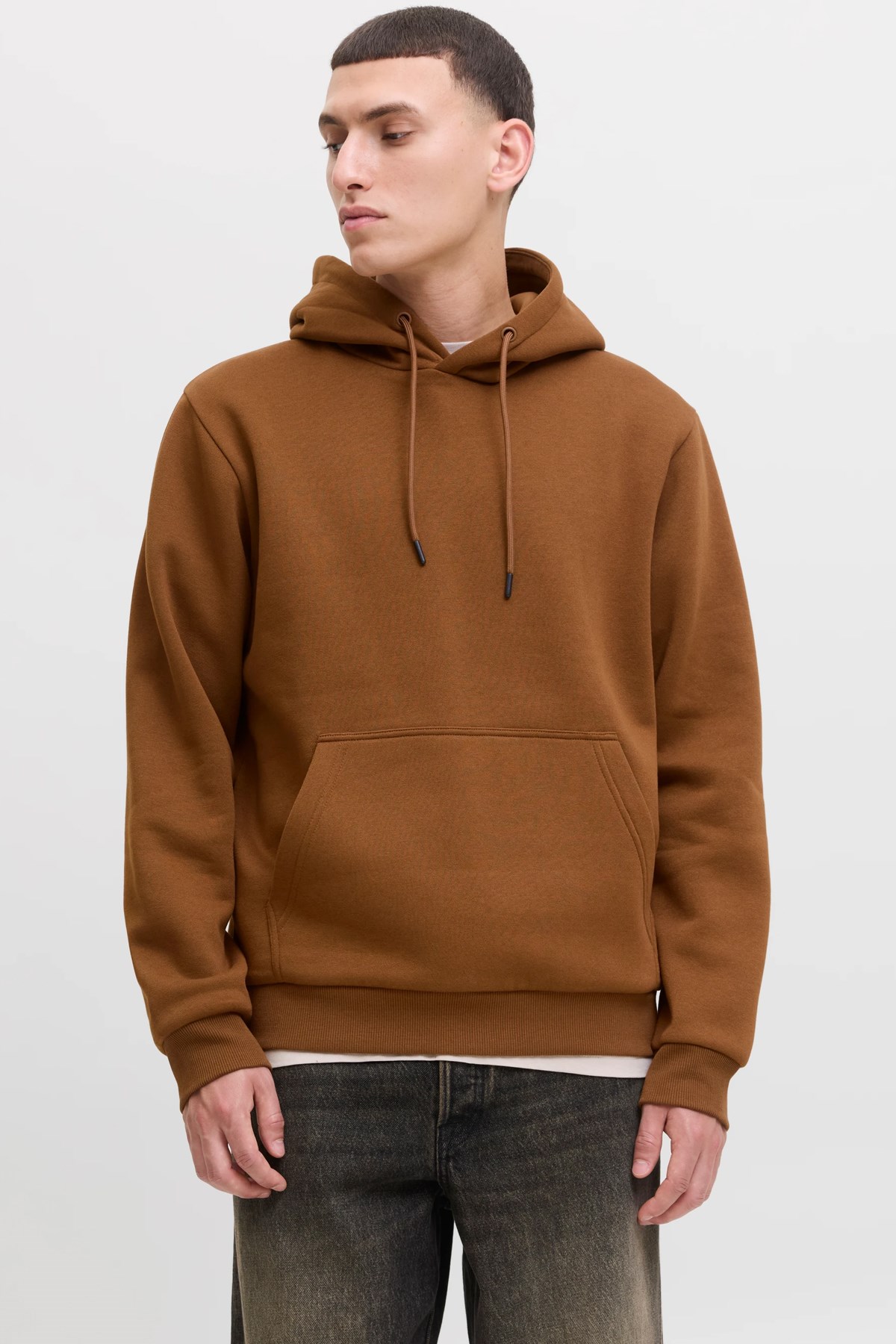 Jack & Jones Erkek Jjebradley Sweatshirt 12249340 Kahverengi