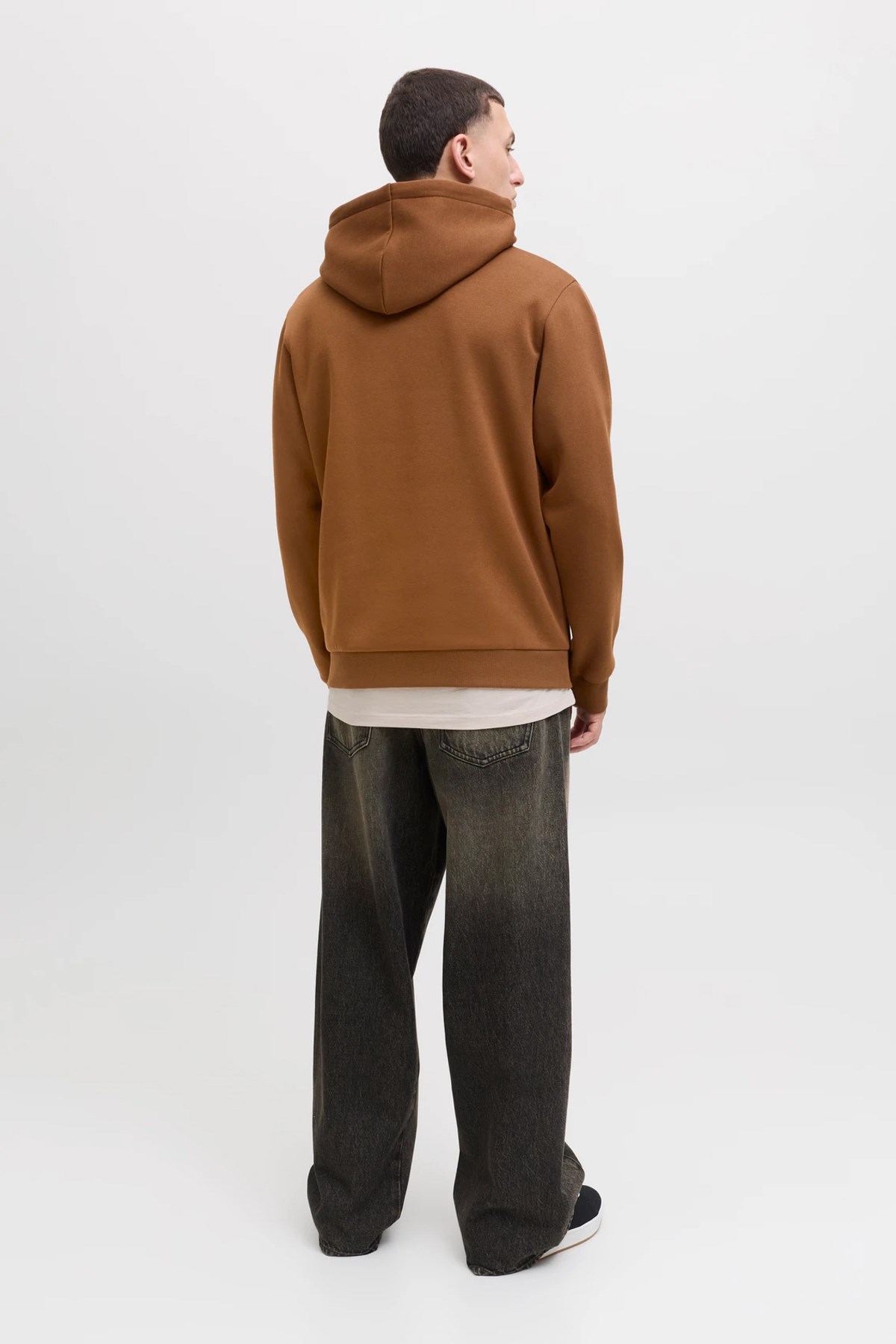 Jack & Jones Erkek Jjebradley Sweatshirt 12249340 Kahverengi