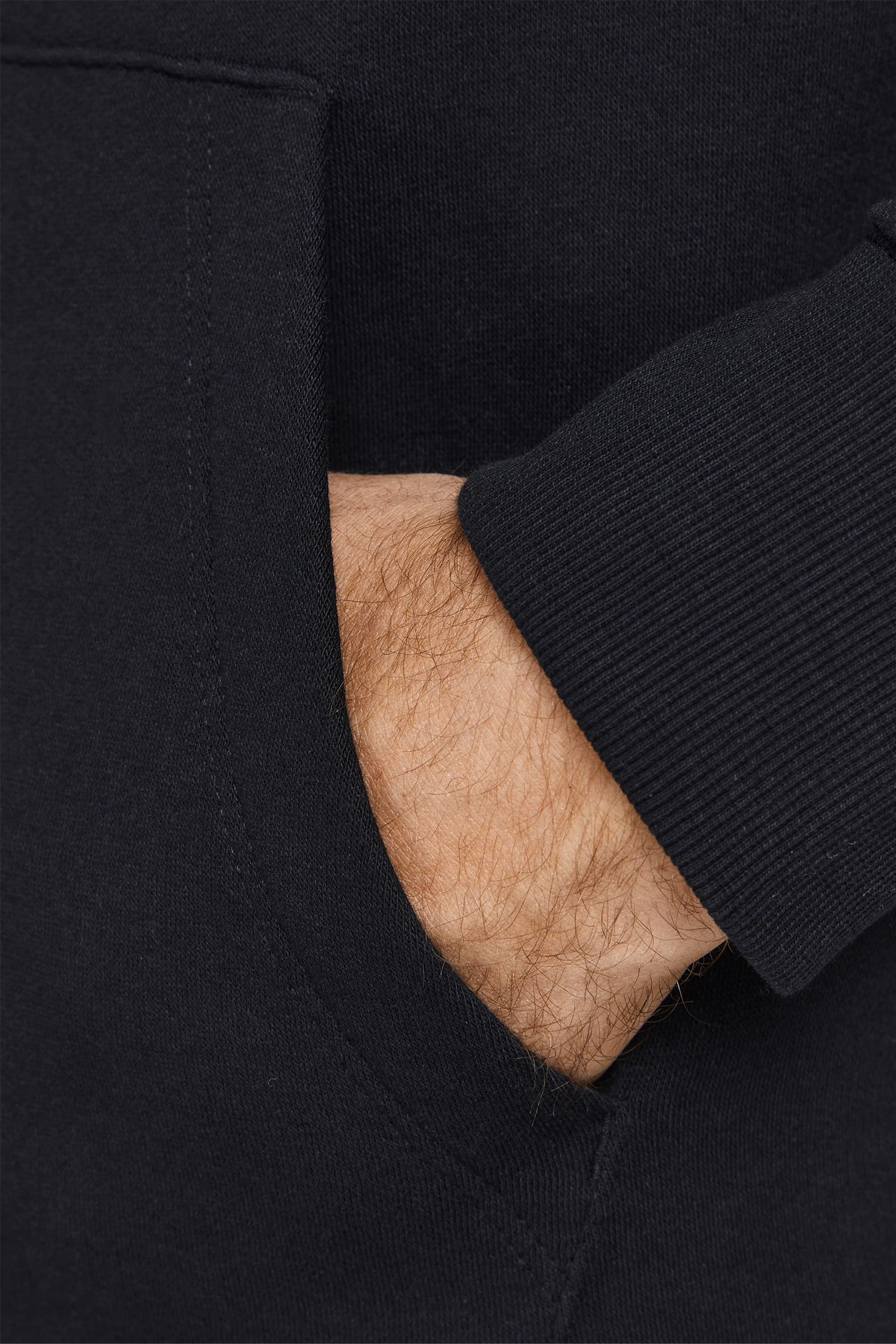 Jack & Jones Erkek Jjebradley Sweatshirt 12249340 Siyah