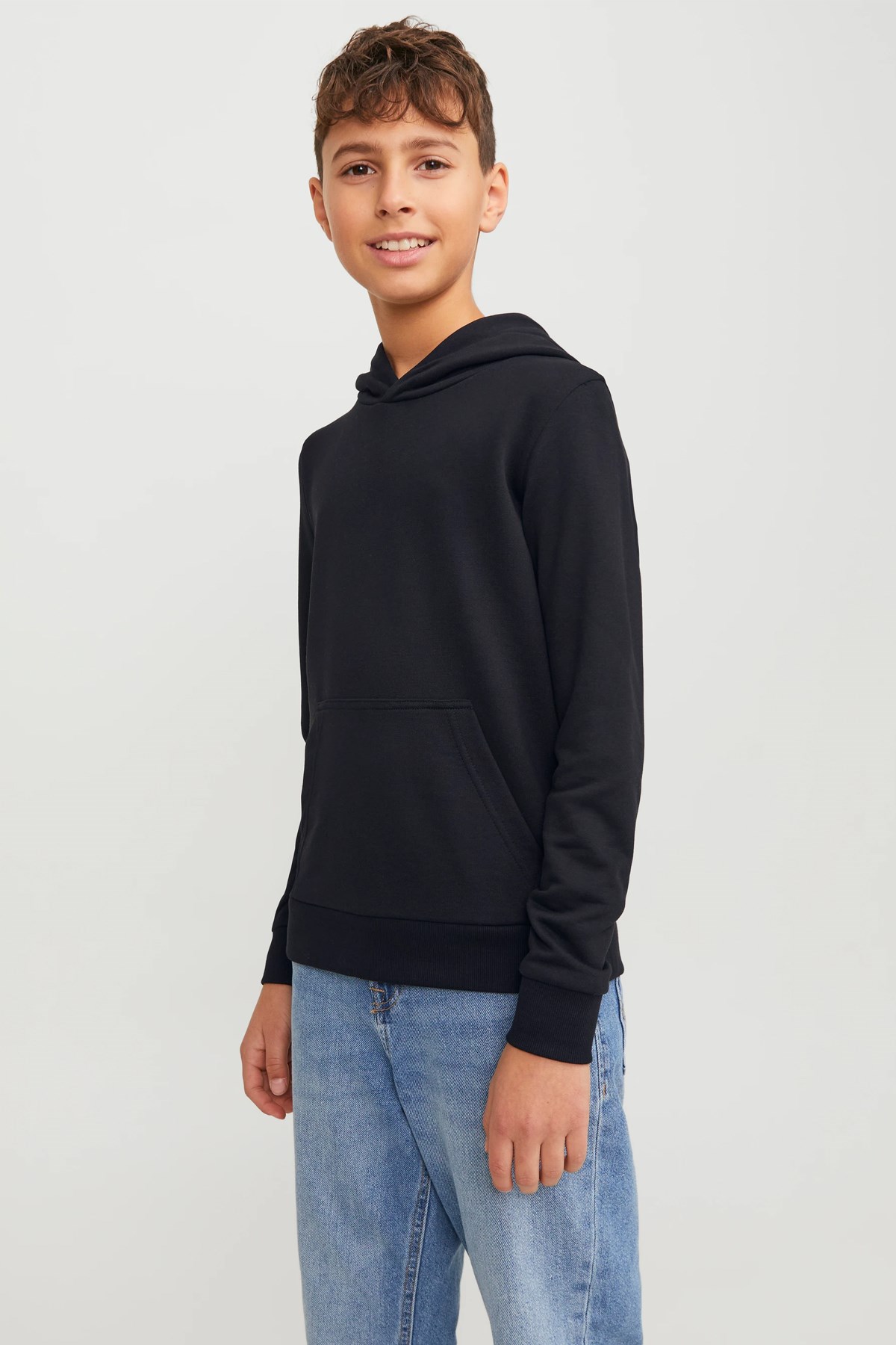 Jack & Jones Jjebradley Çocuk Sweatshirt 12250531 Siyah