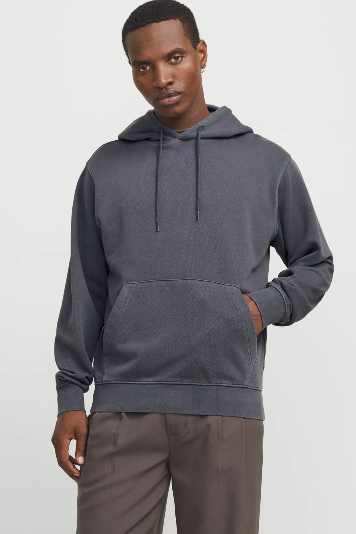 Jack & Jones Jjecharge Faded Erkek Sweatshirt 12268272 Gri