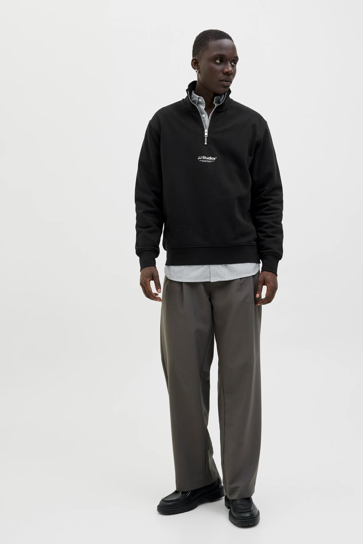 Jack & Jones Jjesoho Erkek Sweatshirt Siyah