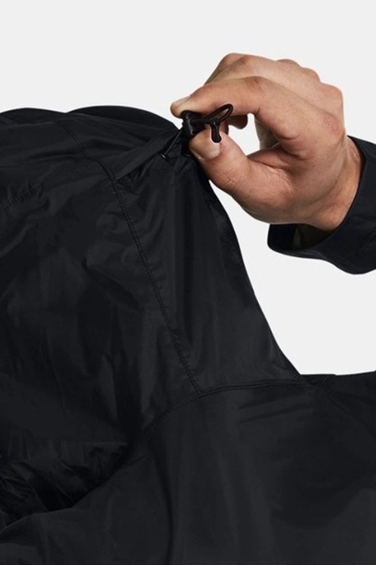 Under Armour Cloudstrike Erkek Yağmurluk Siyah