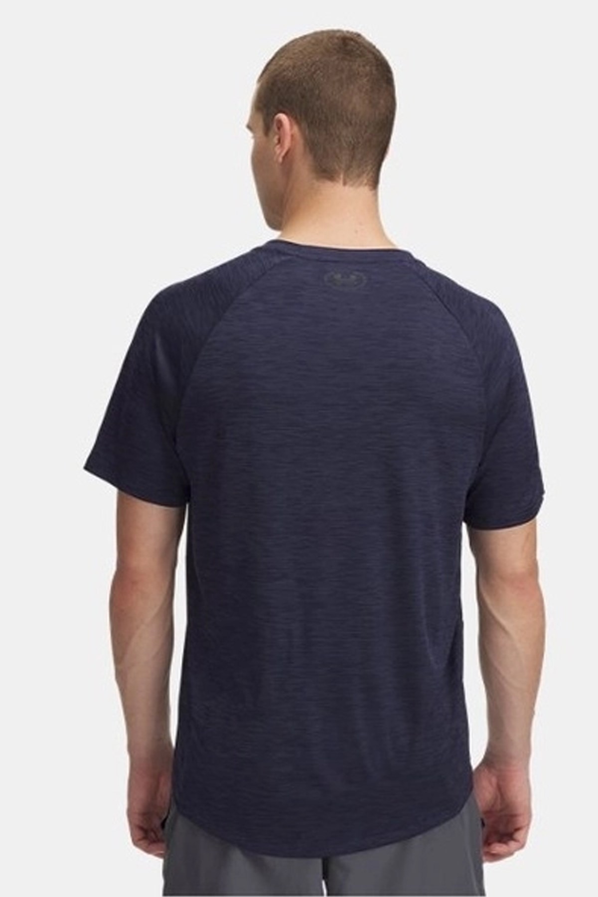 Under Armour Ua Tech Textured Erkek Tişört 1382796-044 Gri