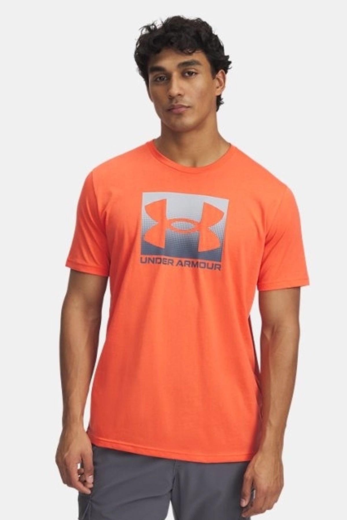 Under Armour Ua M Boxed Sports Updated Erkek Tişört 1386793-847 Kırmızı