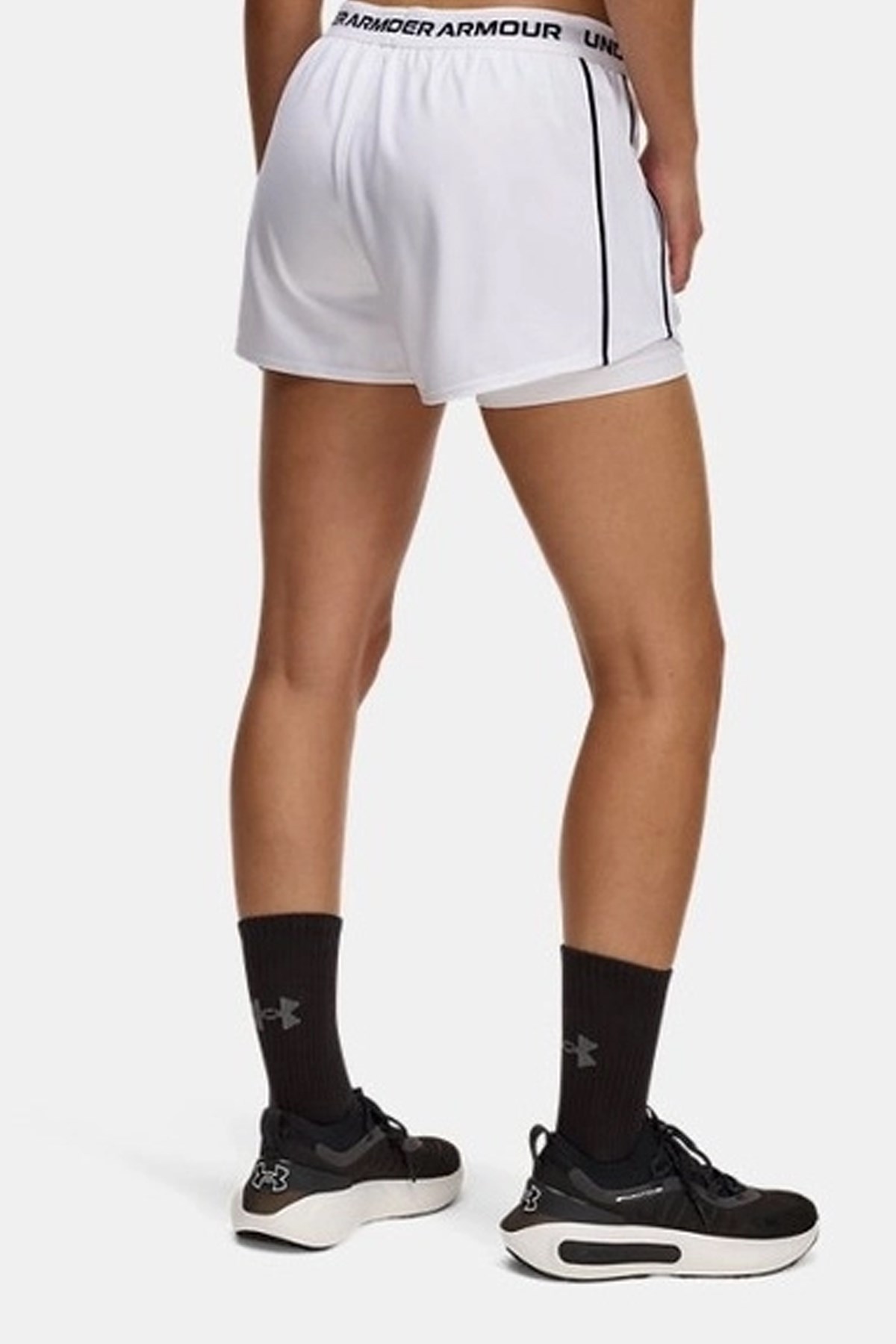 Under Armour Tech Play Up 2İn5 Kadın Şort 1389895-100 Beyaz