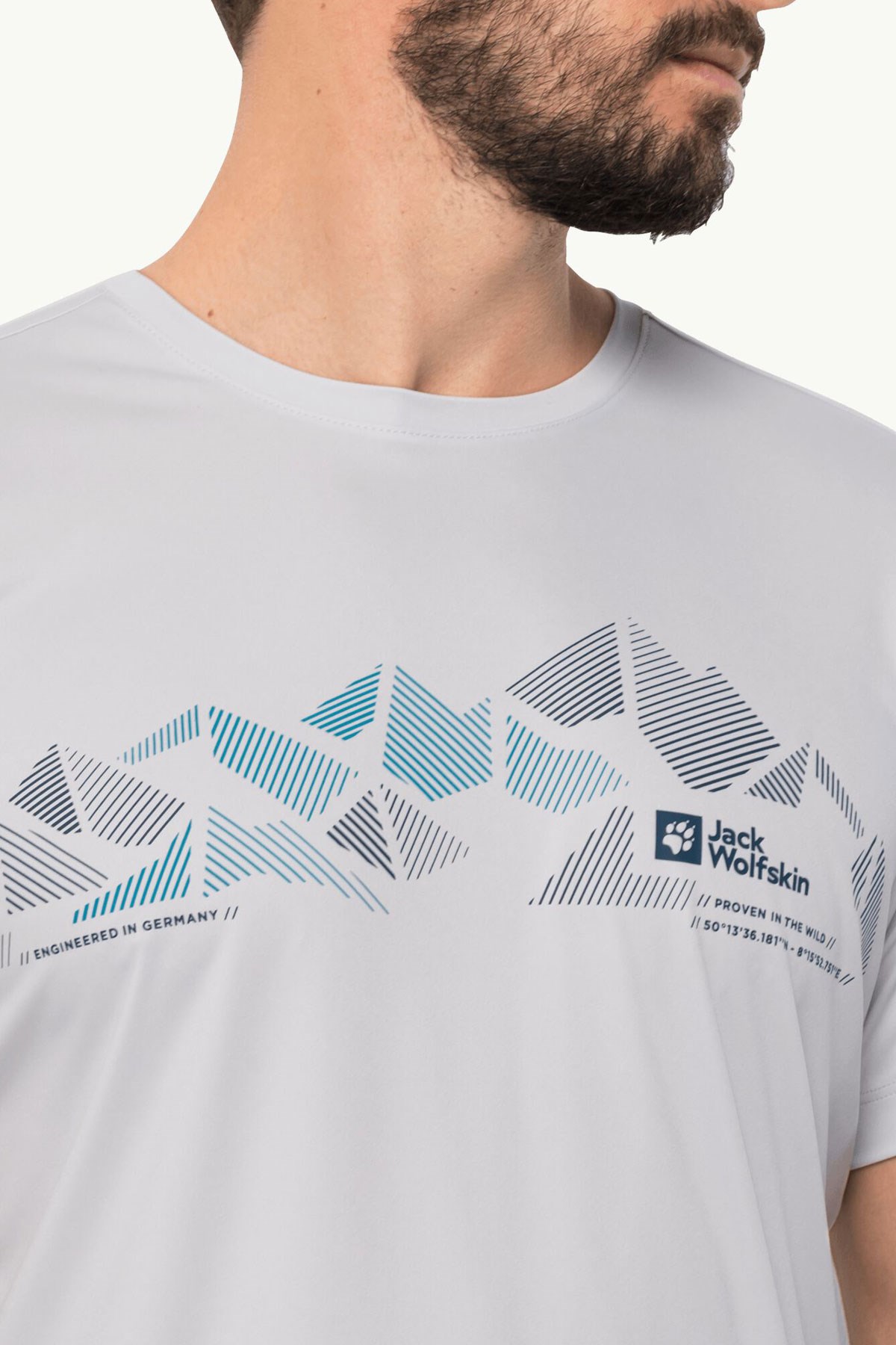 Jack Wolfskin Peak Graphic Erkek Tişört 1807183-5095 Beyaz