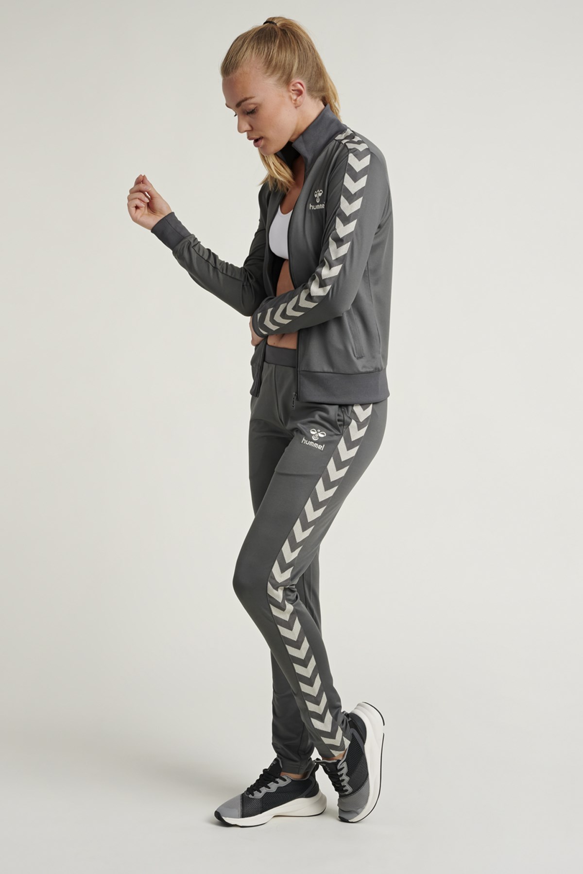 Hummel Zip Kadın Sweatshirt 203041-1025 Antrasit