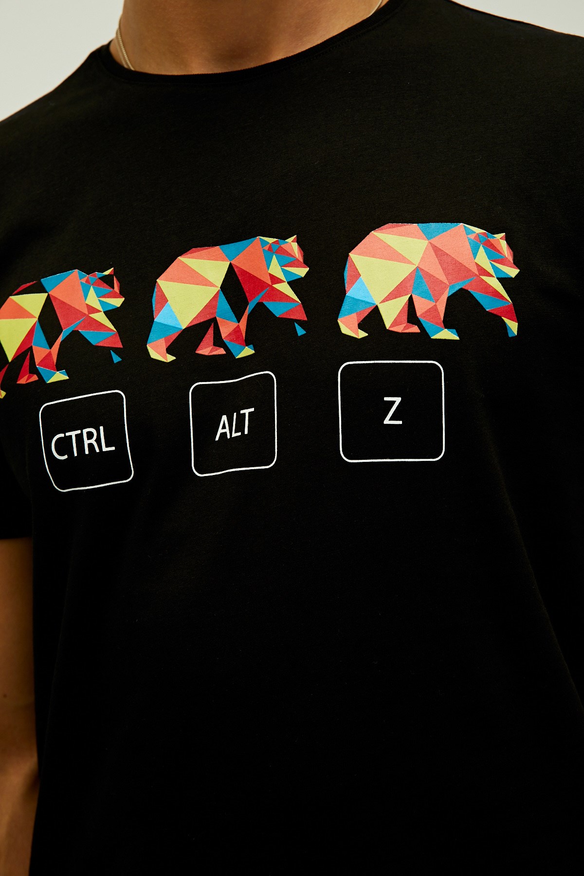 Bad Bear Ctrl-Alt-Z Erkek Tişört 22.01.07.038 Siyah
