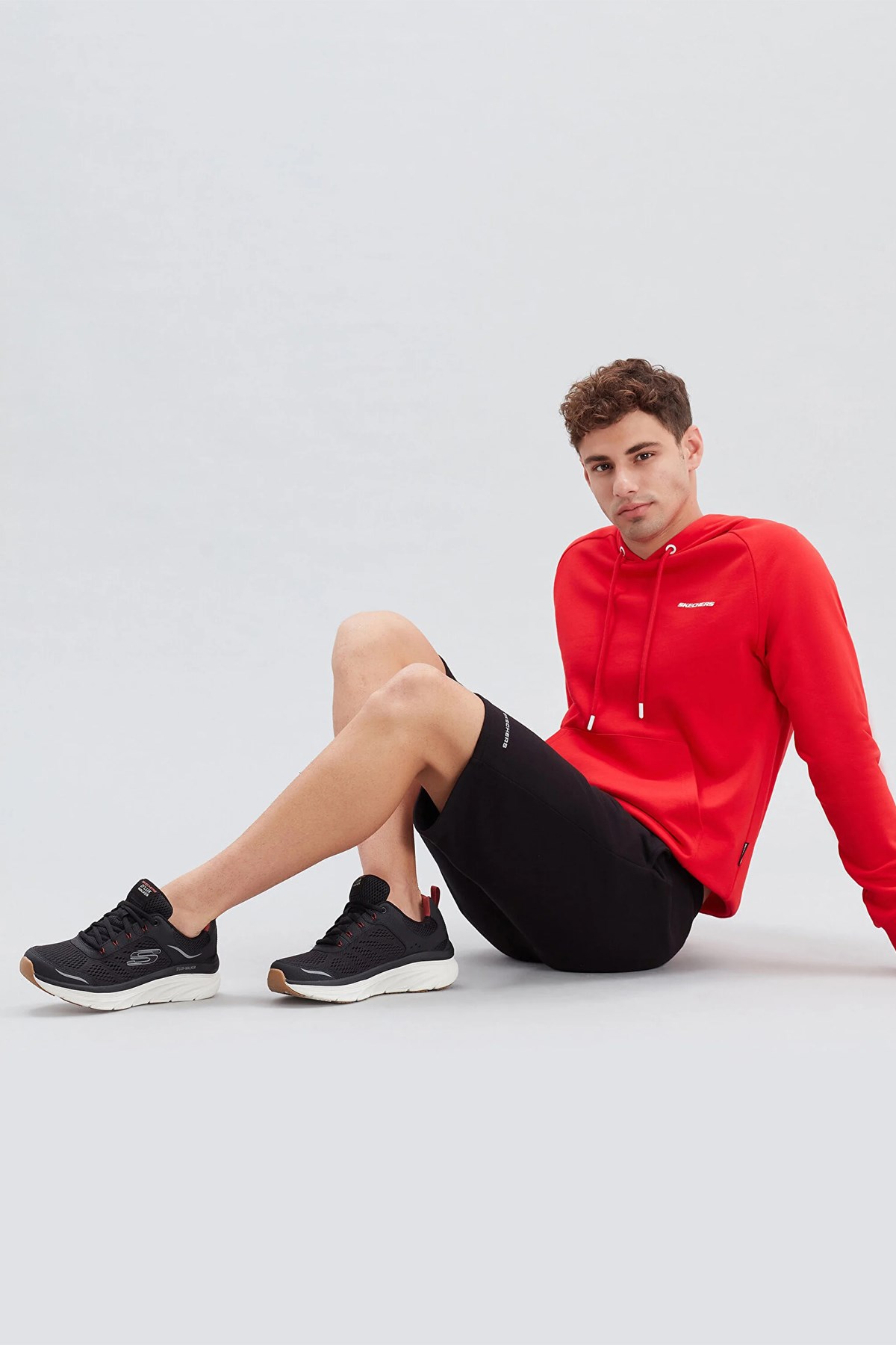 Skechers DLux Walker Erkek Spor Ayakkabı 232044 BLK Siyah