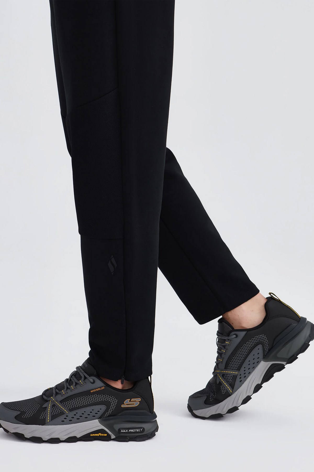 Skechers Max Protect Erkek Spor Ayakkabı Siyah