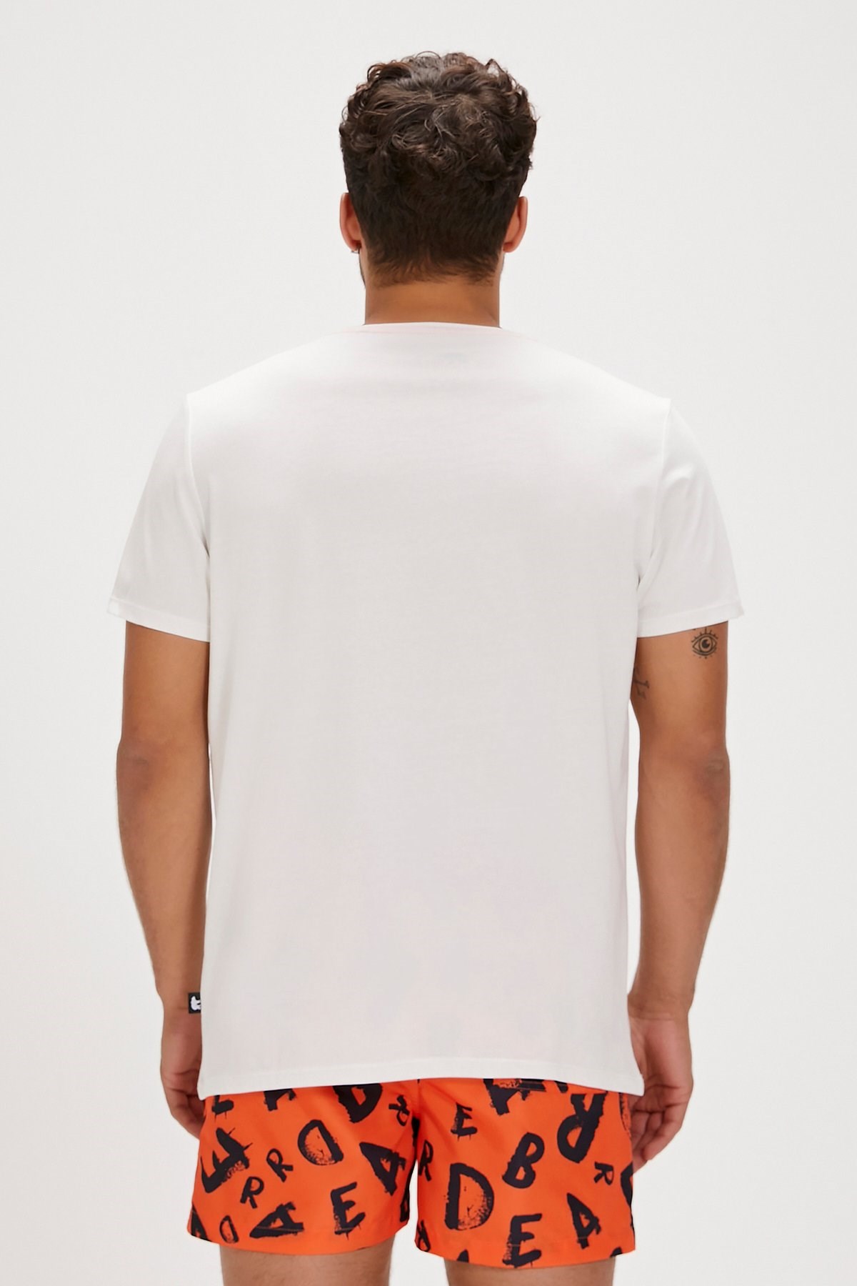 Bad Bear Ricardo Erkek Tişört 24.01.07.040-C04 Beyaz