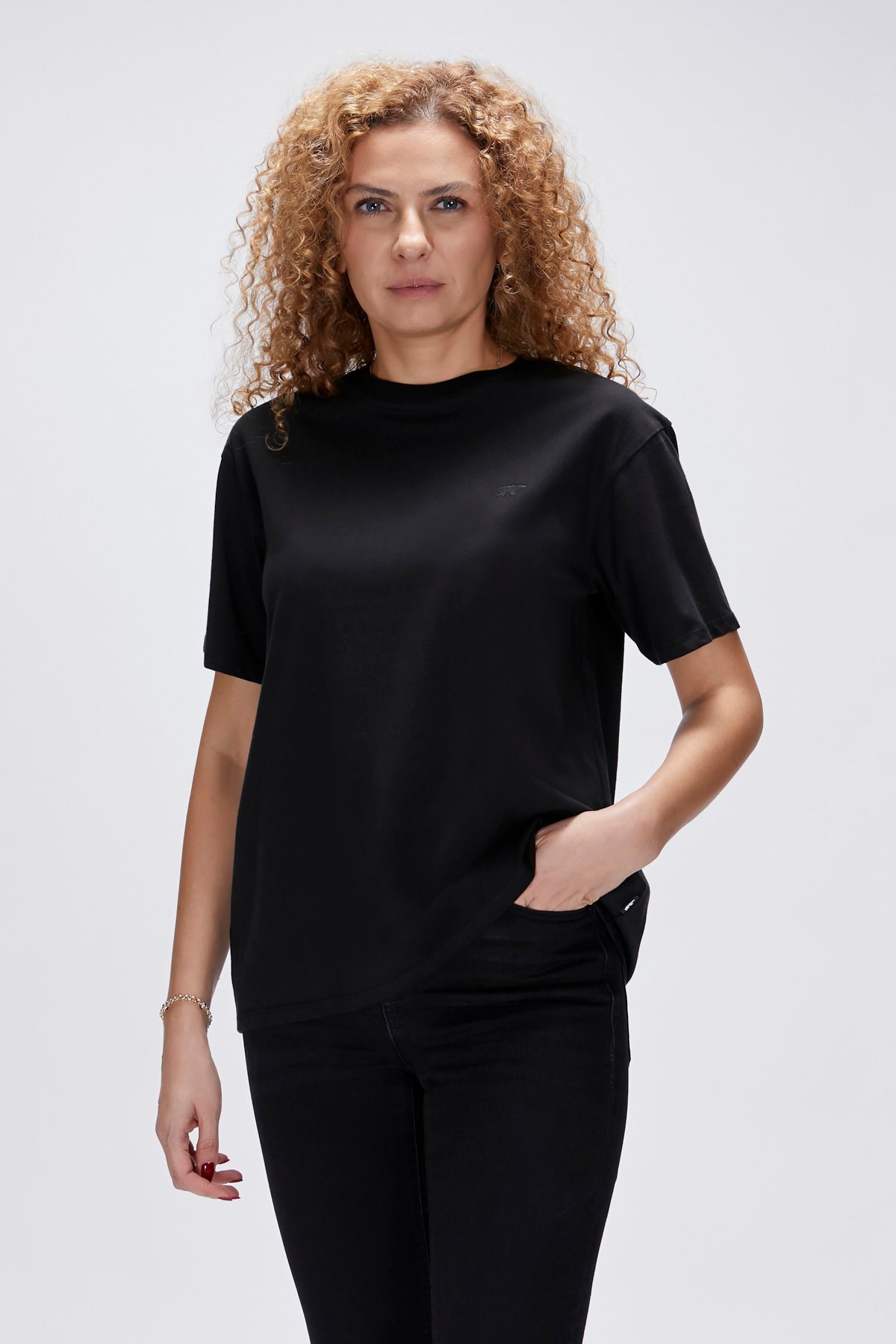 Bad Bear Kadın Tişört 25.03.07.019-C01 Siyah