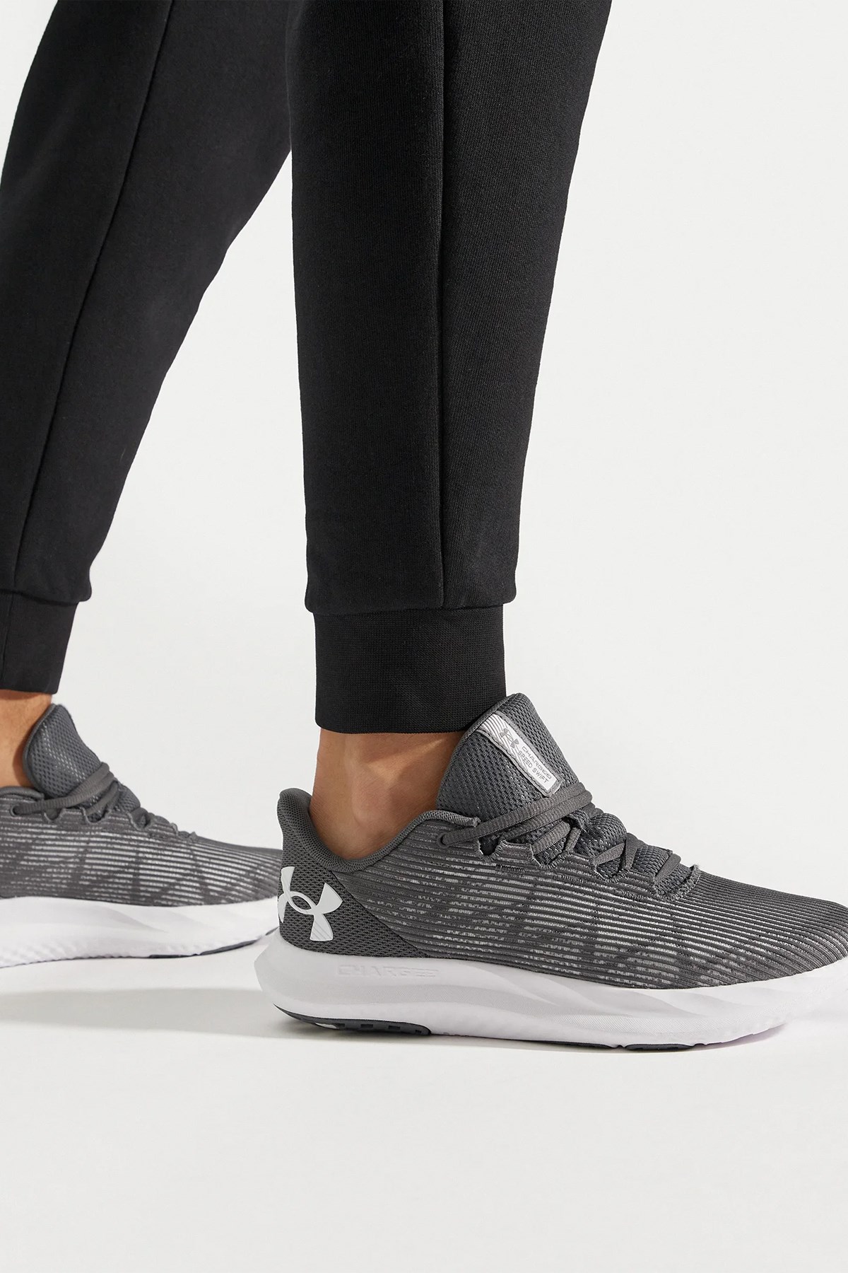 Under Armour Ua Charged Speed Swift Erkek Koşu Ve Yürüyüş Ayakkabısı 3026999-105 Gri