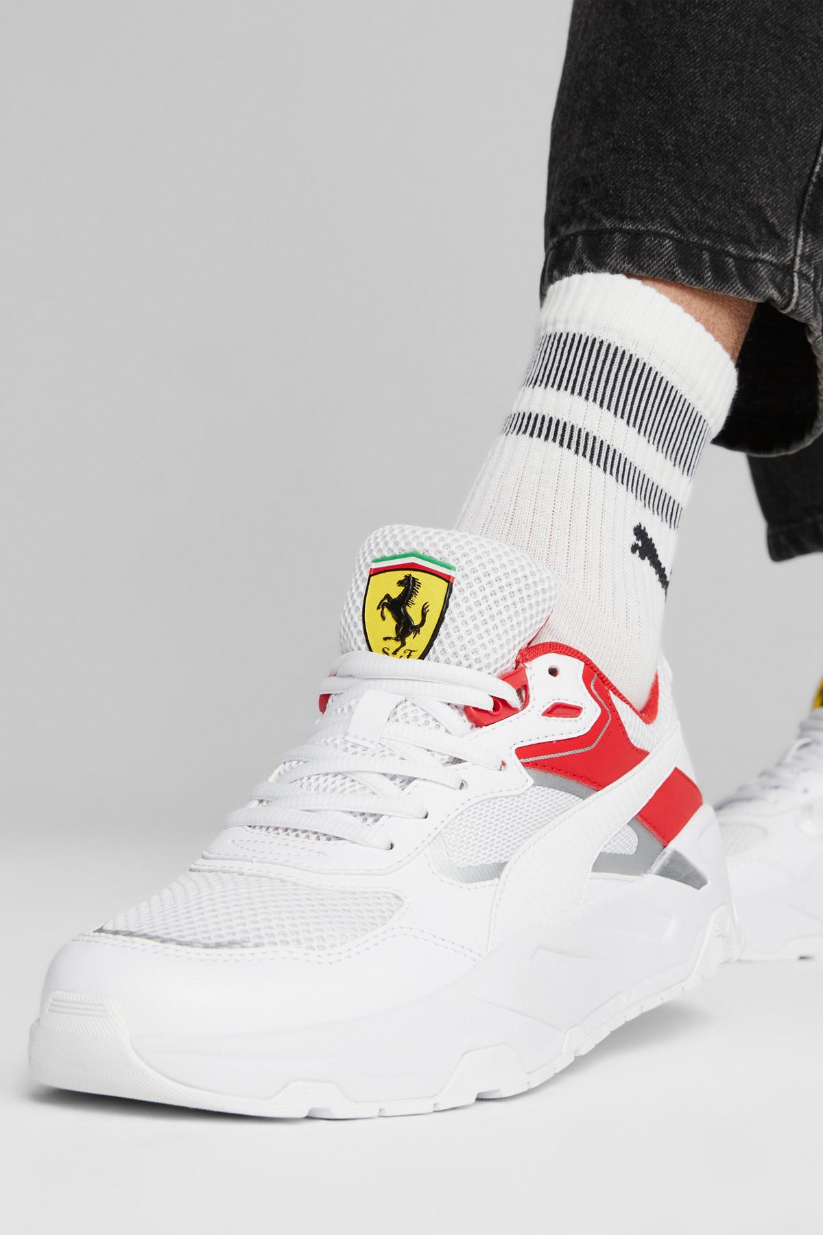 Puma Ferrari Trinity Erkek Sneaker 30795002 Beyaz