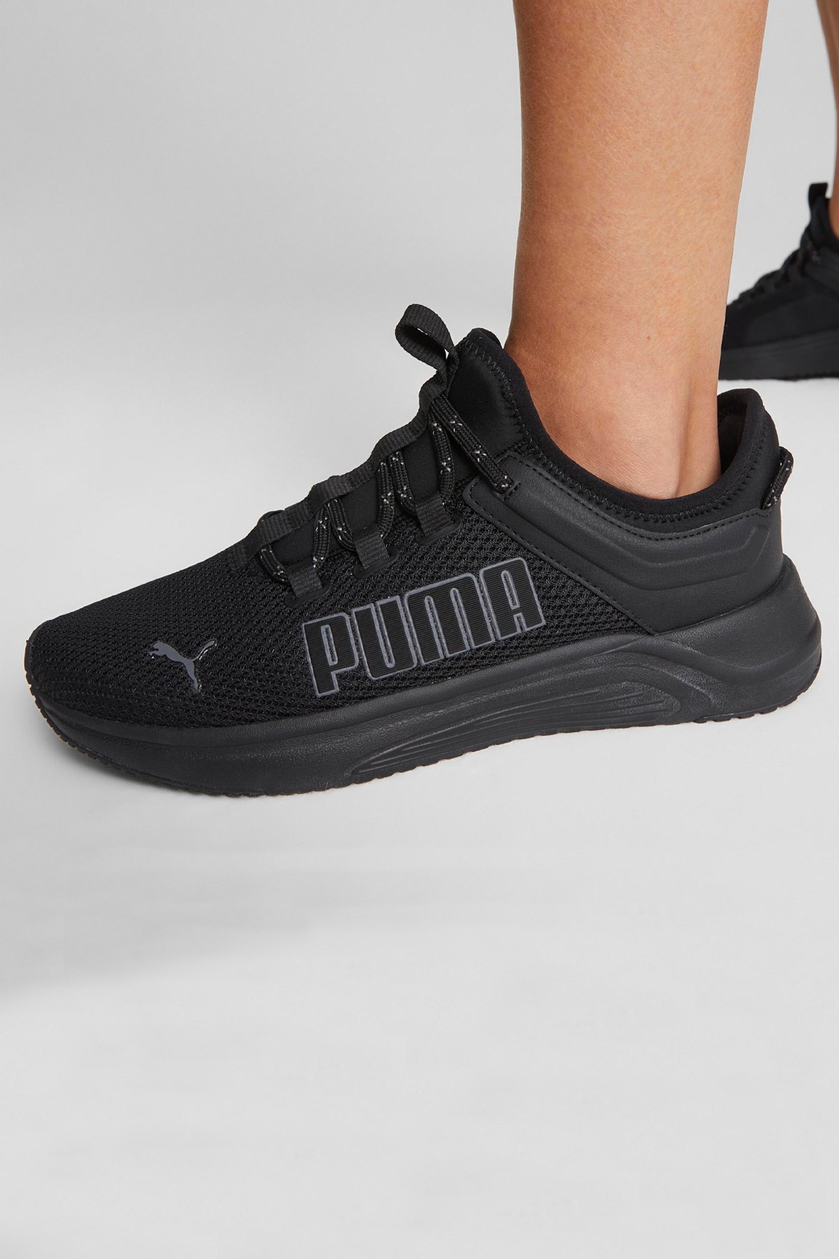 Puma Softride Astro Slip Erkek Spor Ayakkabı 37879901 Siyah