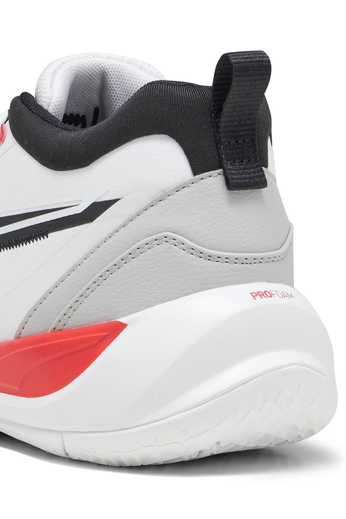 Puma Playmaker Pro Plus Erkek Spor Ayakkabı 37915601 Beyaz