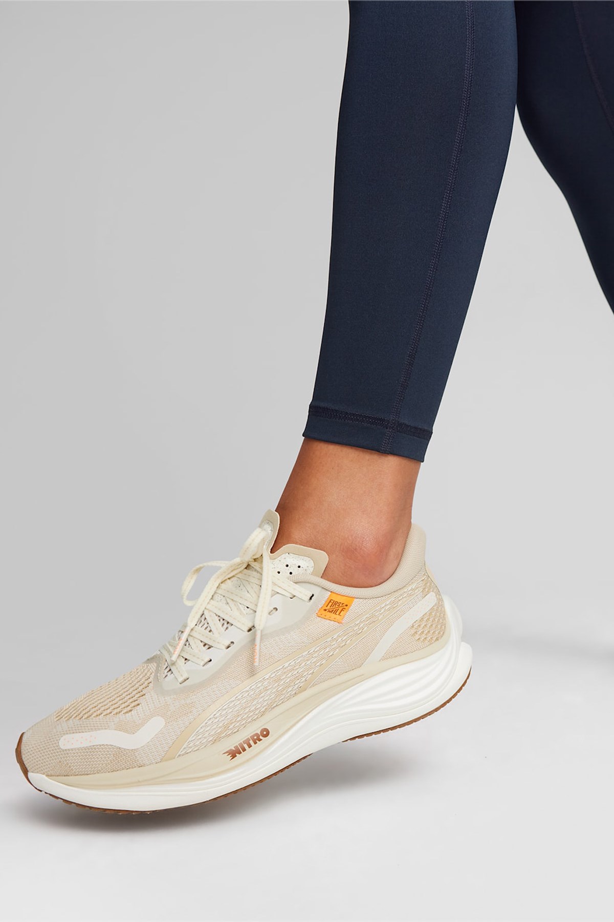 Puma Velocity Nitro 3 Kadın Spor Ayakkabı 37957501 Bej