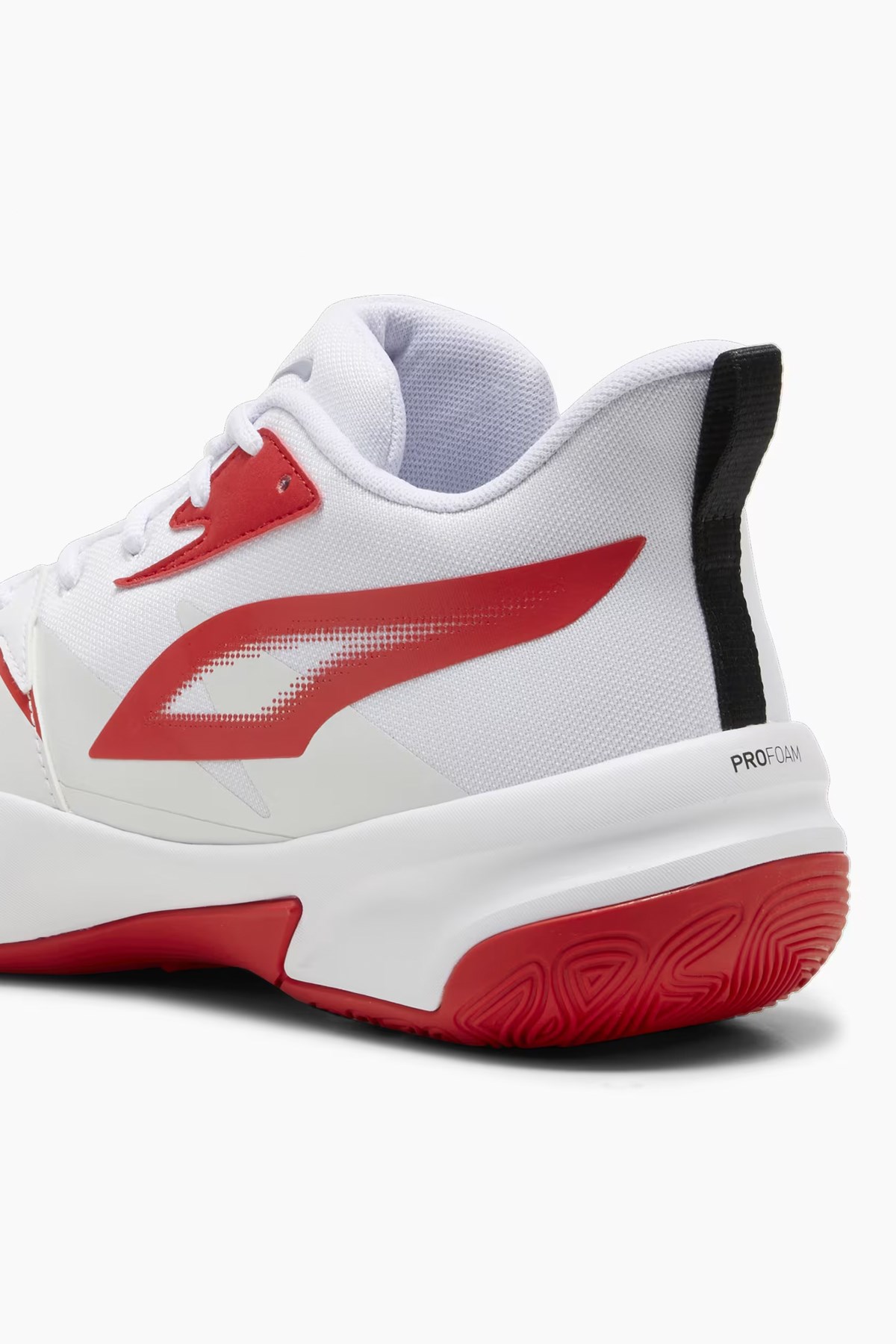 Puma Genetics Erkek Basketbol Ayakkabısı 37997404 Beyaz