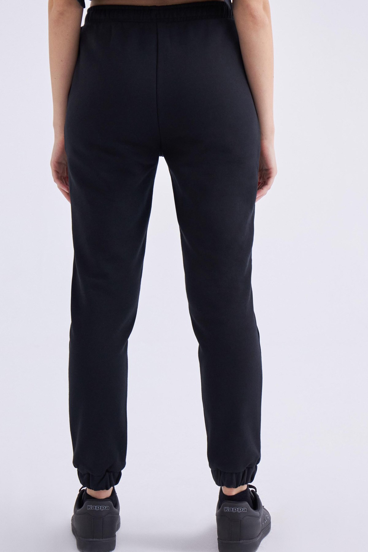Kappa Authentic Teraps Kadın Pantolon Siyah