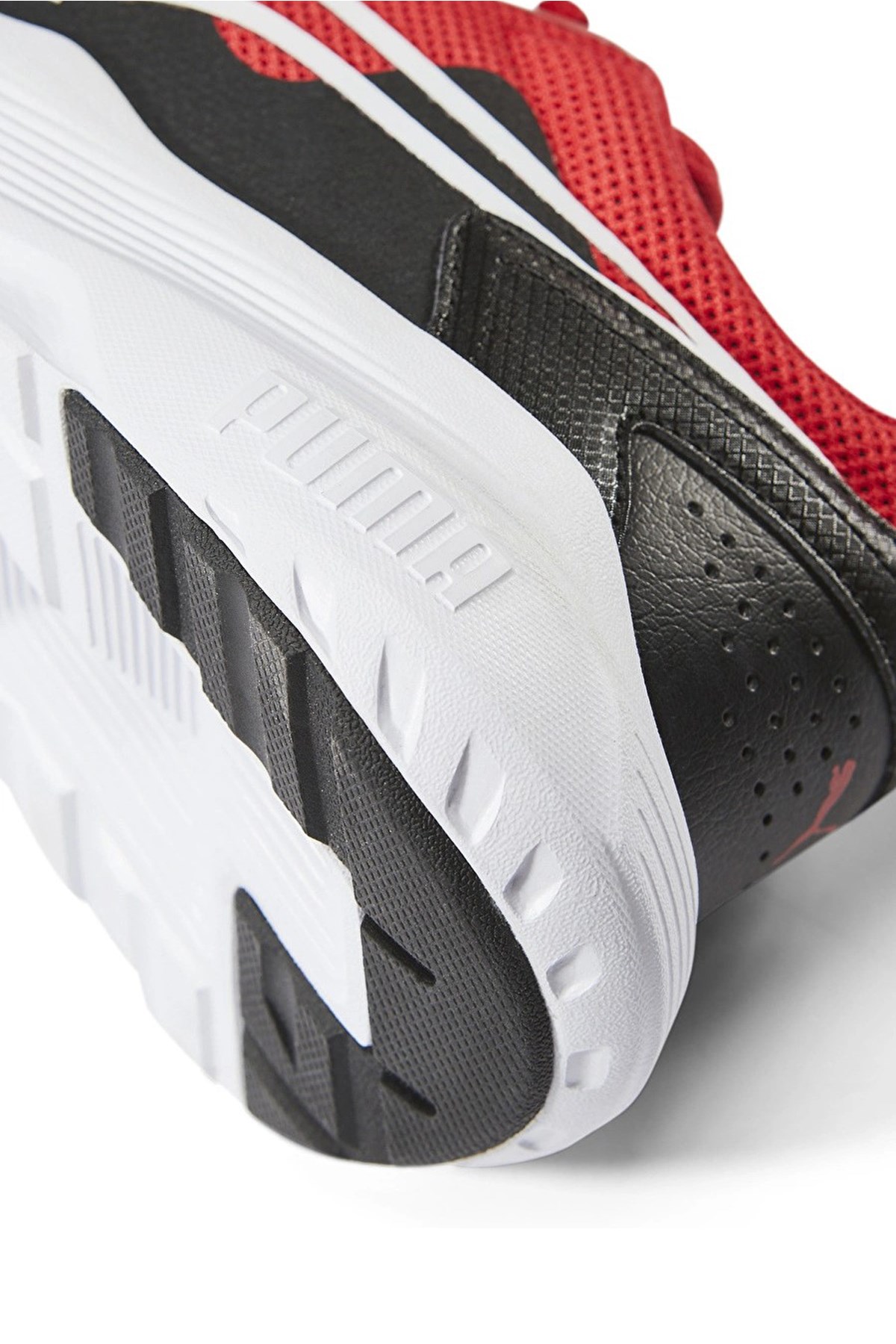 Puma All-Day Active Unisex Spor Ayakkabı 38626906 Kırmızı