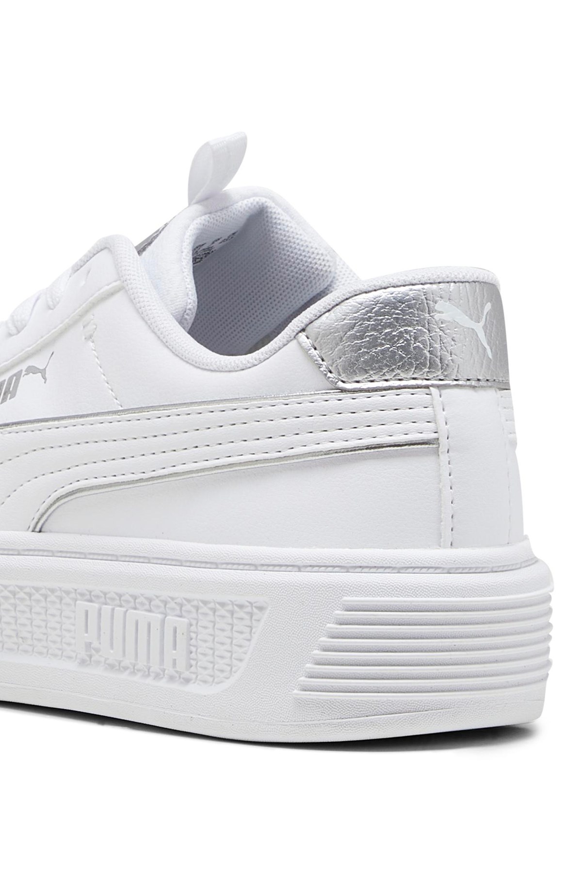 Puma Smash Platform V3 Kadın Spor Ayakkabı 39250402 Beyaz