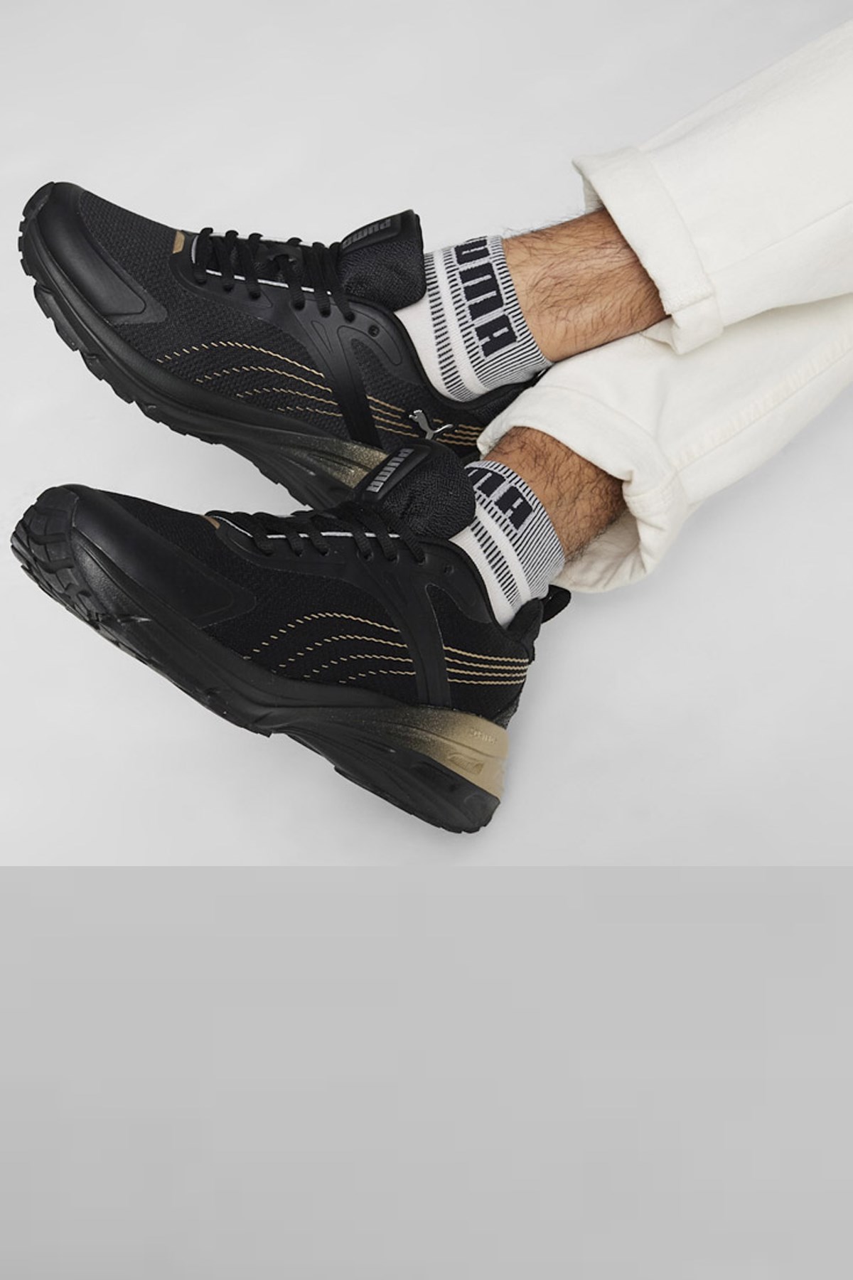 Puma Hypnotic Metallic Shine Kadın Spor Ayakkabı 39524702 Siyah