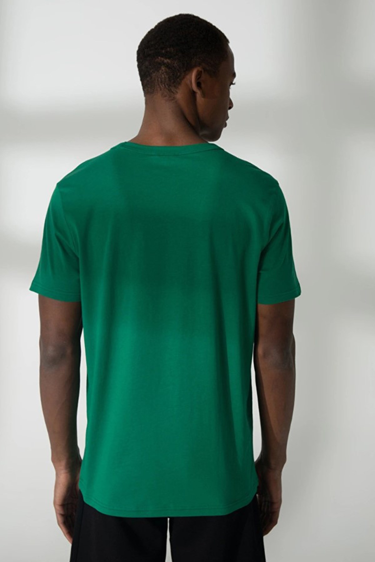 Benetton Erkek Tişört 3I1XU100A Yeşil