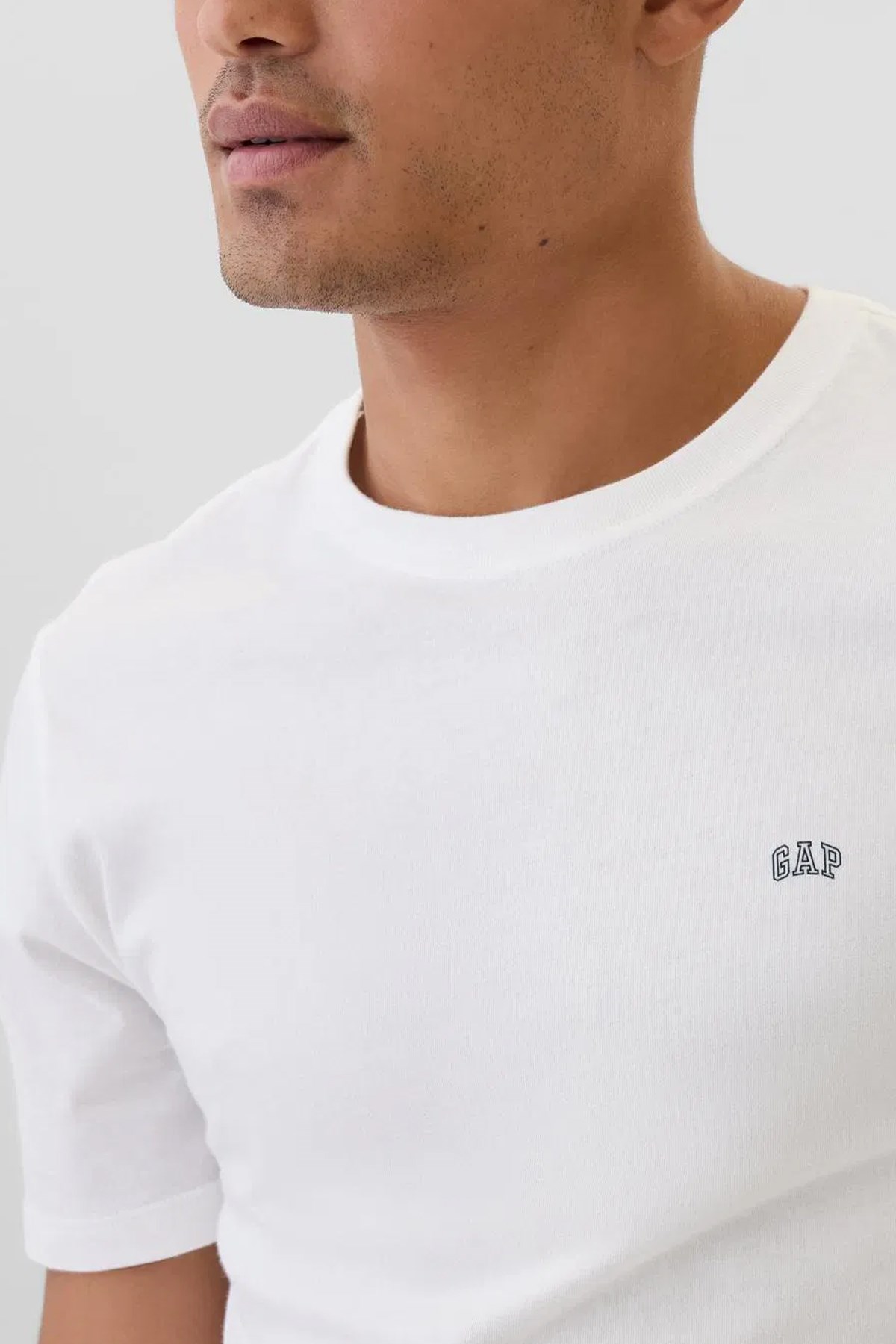 Gap V-Frch Everyday Soft Erkek Tişört Beyaz