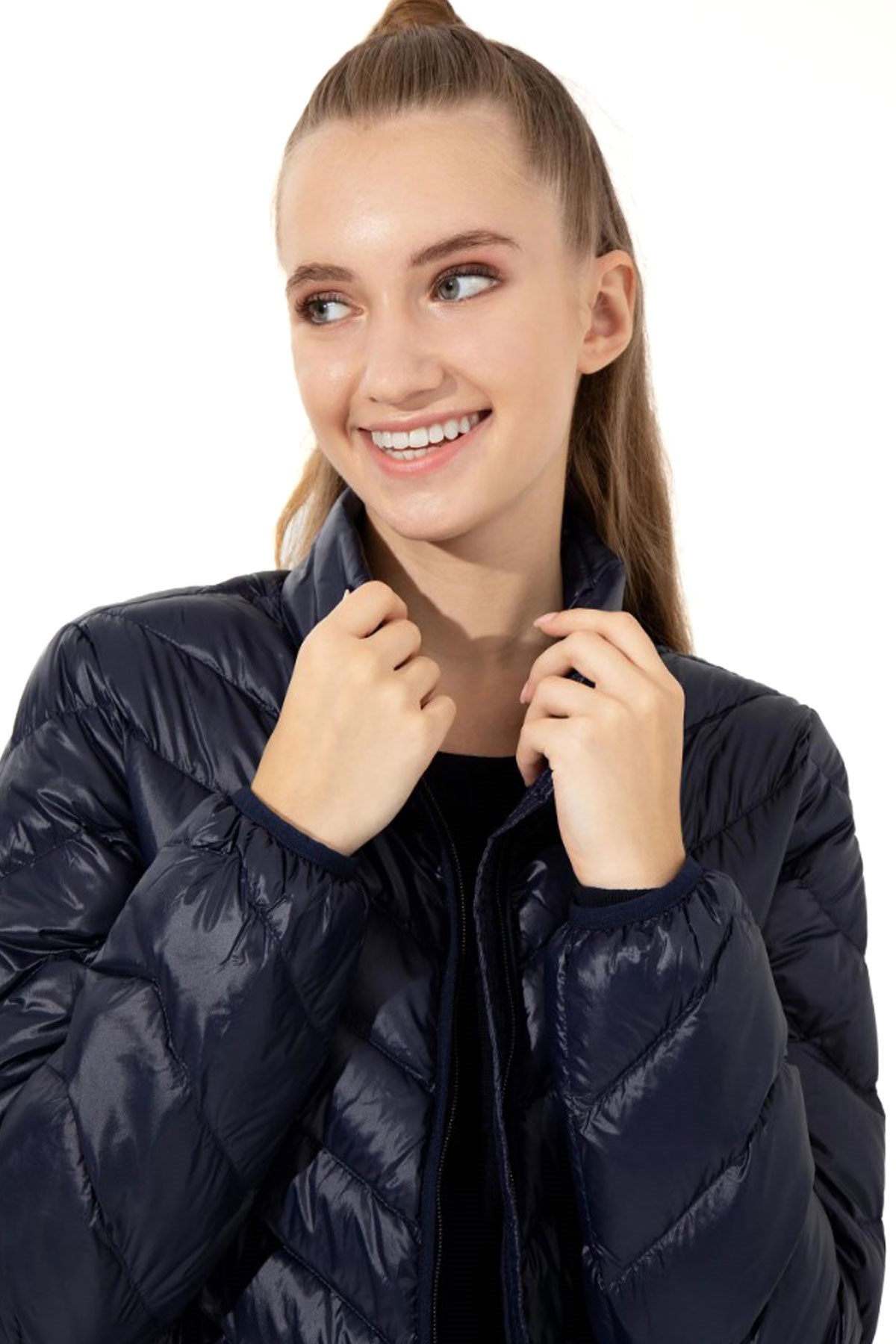 U.S. Polo Assn. Kadın Mont 50253400-VR033 Lacivert