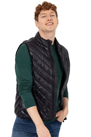 U.S. Polo Assn. Erkek Yelek 50254450-VR046 Siyah