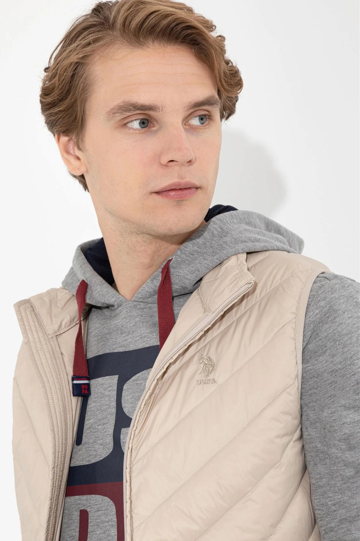 U.S. Polo Assn. Erkek Yelek 50254450-VR049 Beyaz