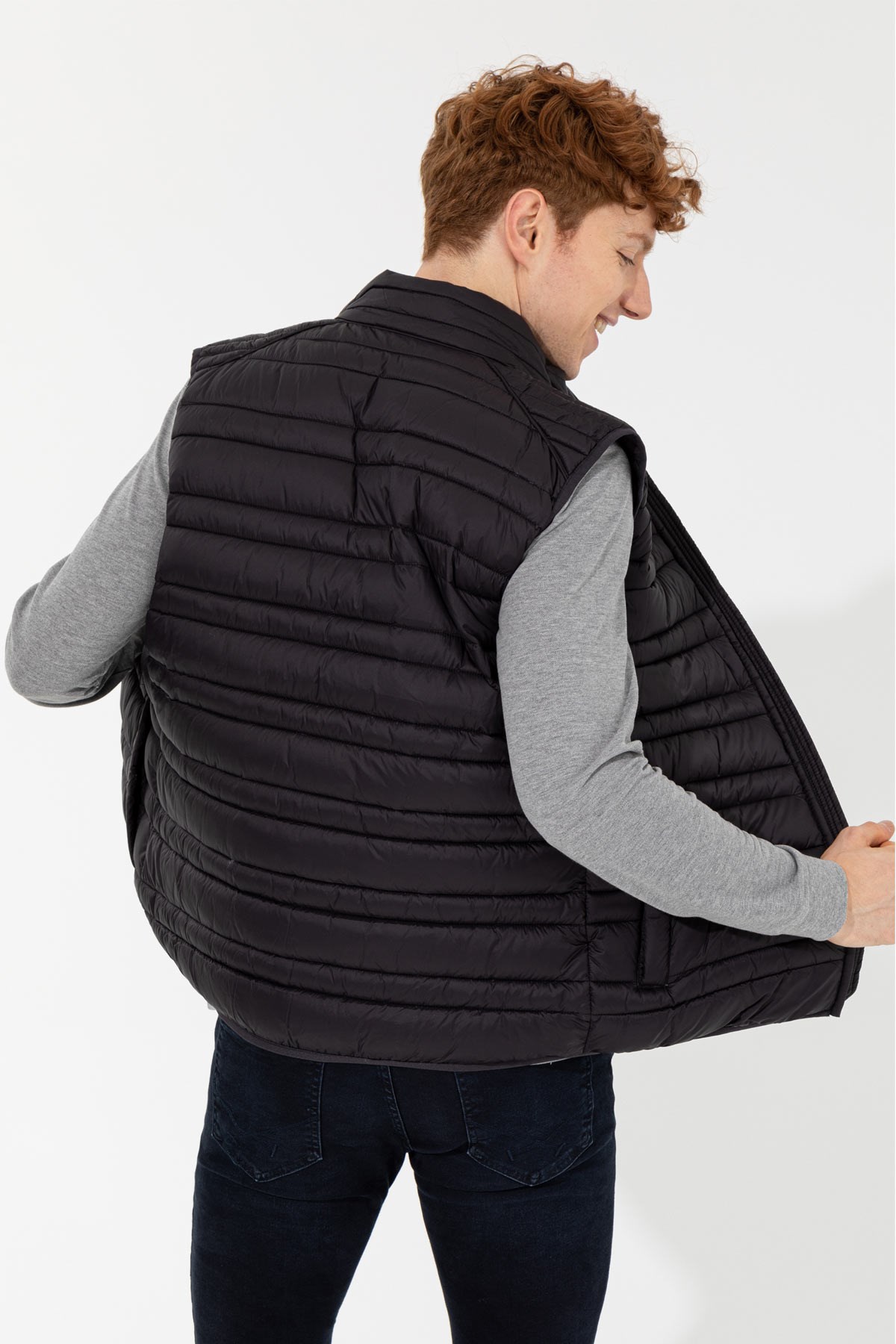 U.S. Polo Assn. Erkek Yelek 50256535-VR046 Siyah