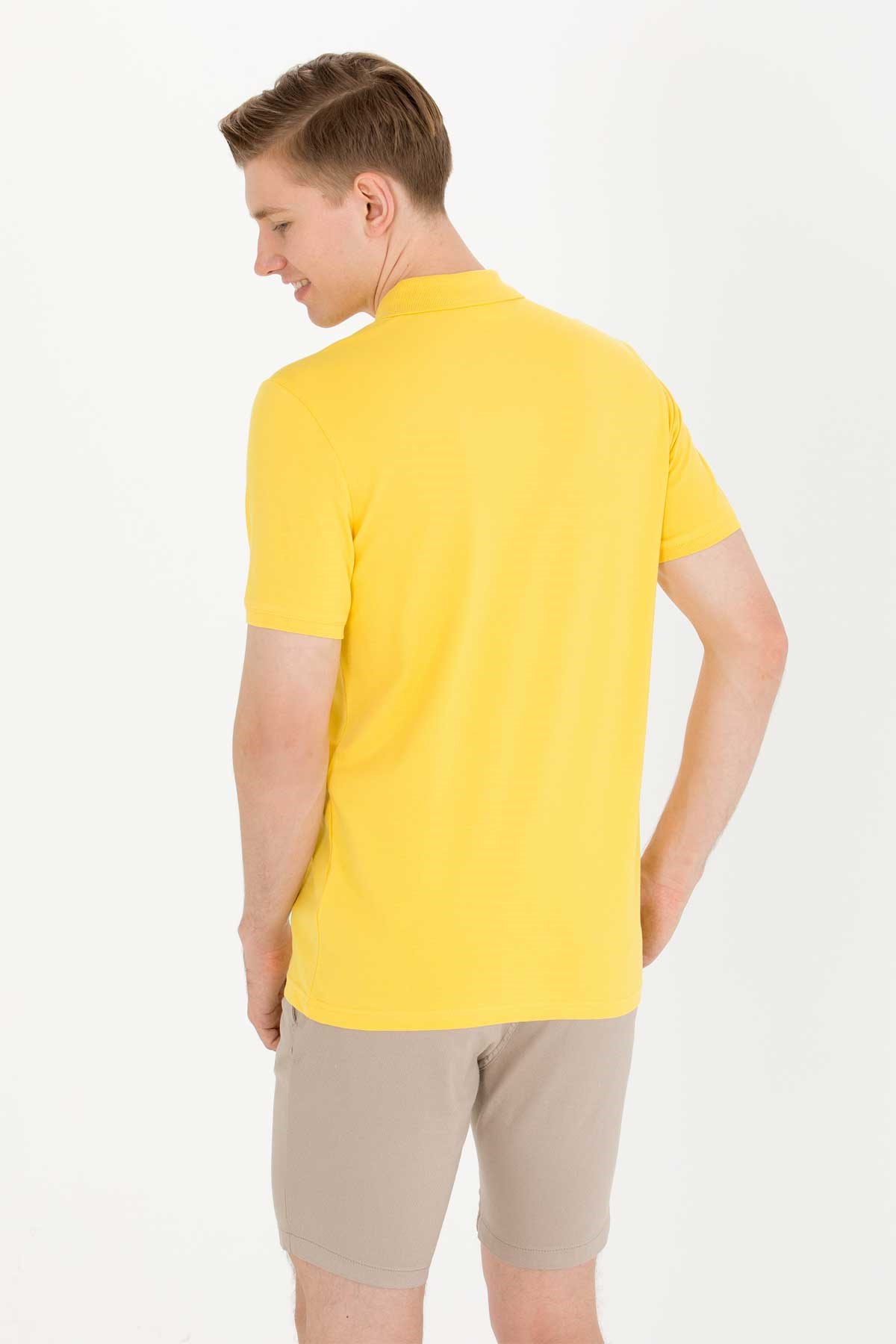 U.S. Polo Assn. Erkek Tişört 50262933-VR094 Sarı