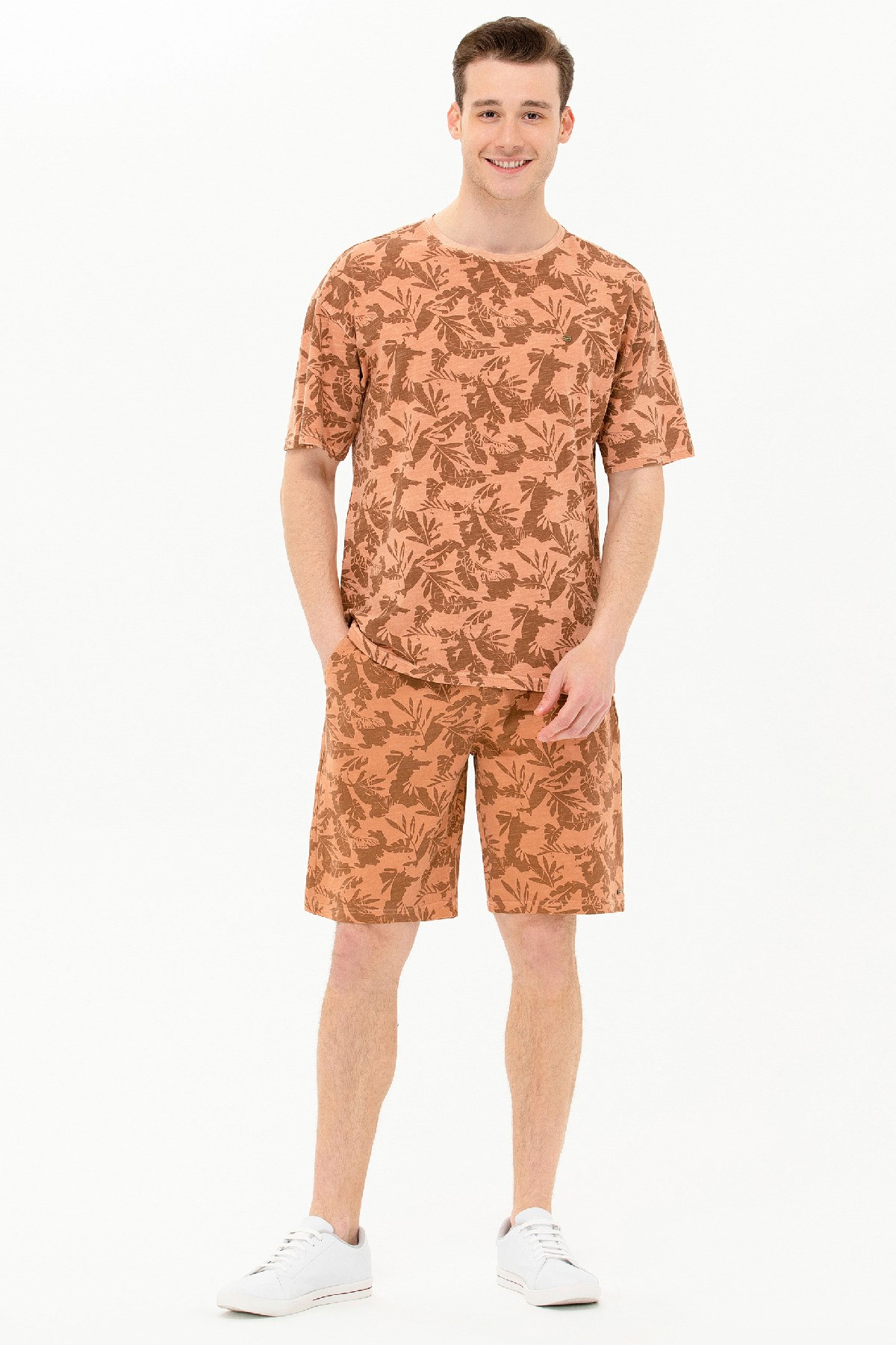 U.S. Polo Assn. Erkek Bermuda Capri 50263503-VR042 Turuncu