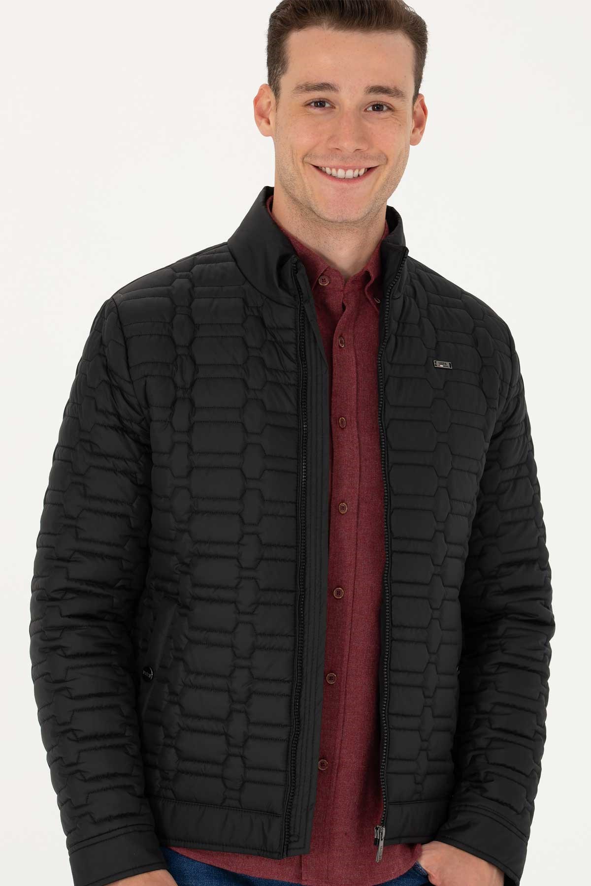 U.S. Polo Assn. Erkek Mont 50270018-VR046 Siyah