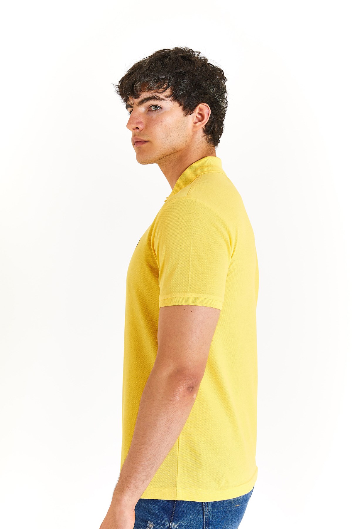U.S. Polo Assn. Erkek Slim Tişört 50279573-VR044 Sarı