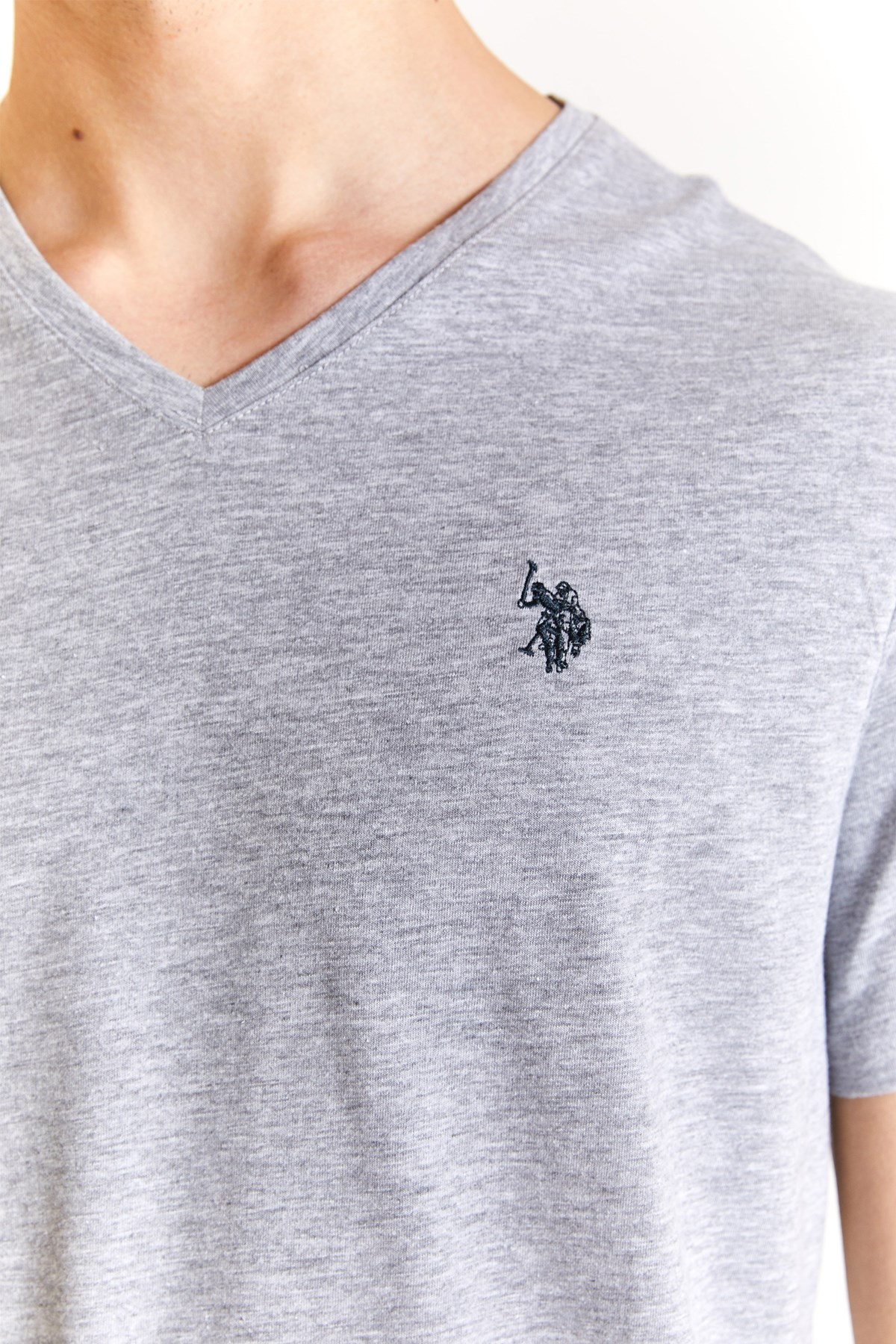 U.S. Polo Assn. Erkek Tişört 50279617-VR086 Gri