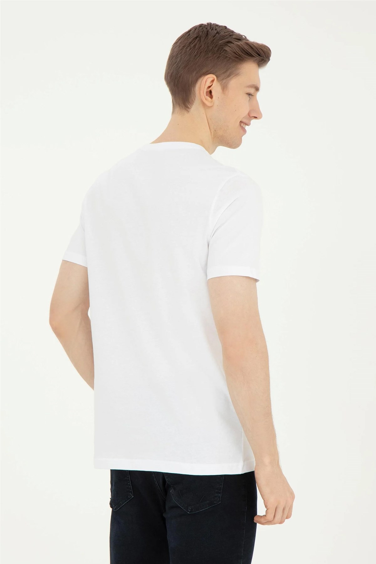 U.S. Polo Assn. Erkek Regular Tişört 50281567-VR013 Beyaz