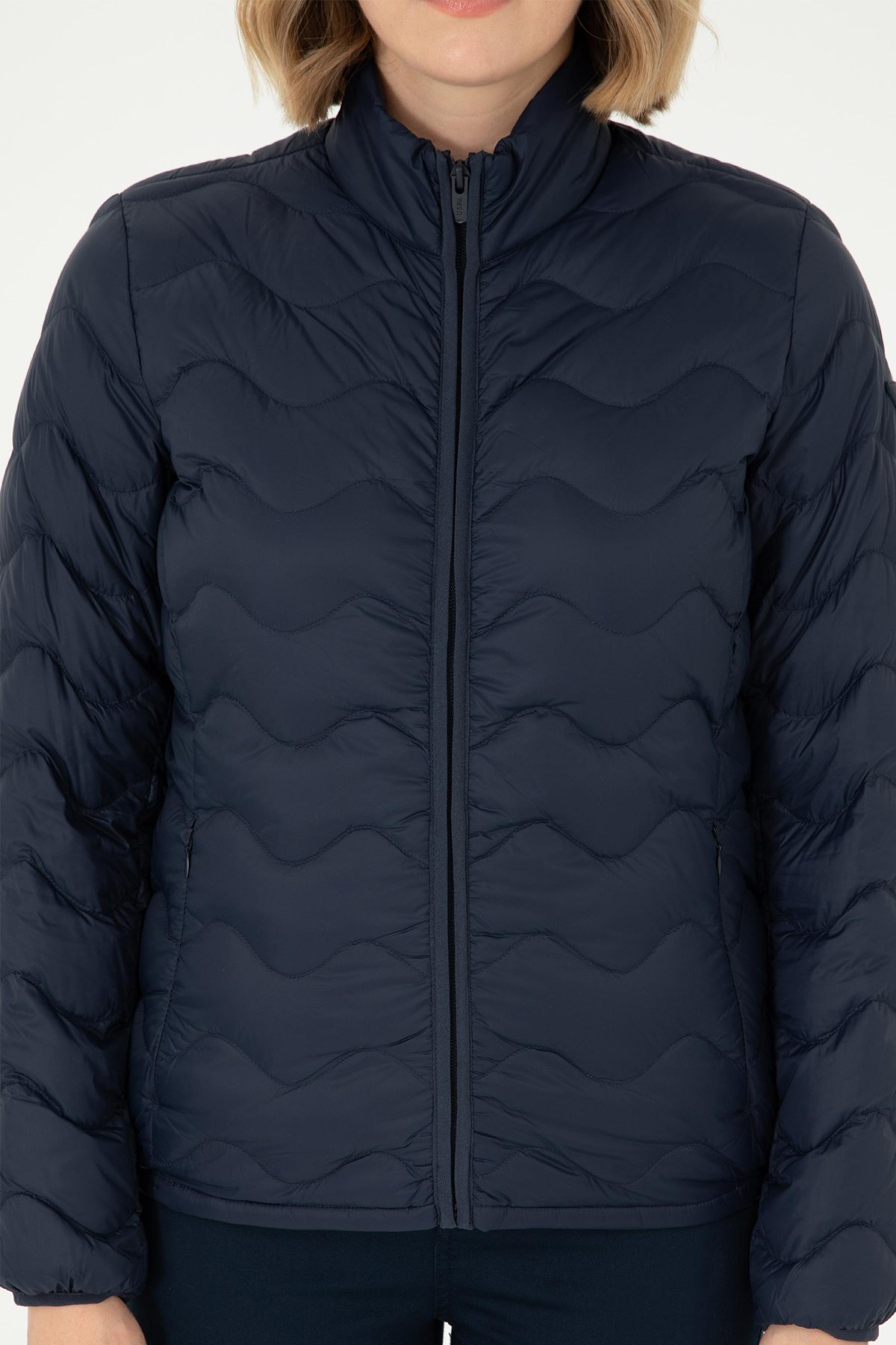 U.S. Polo Assn. Kadın Mont 50289553-VR033 Lacivert