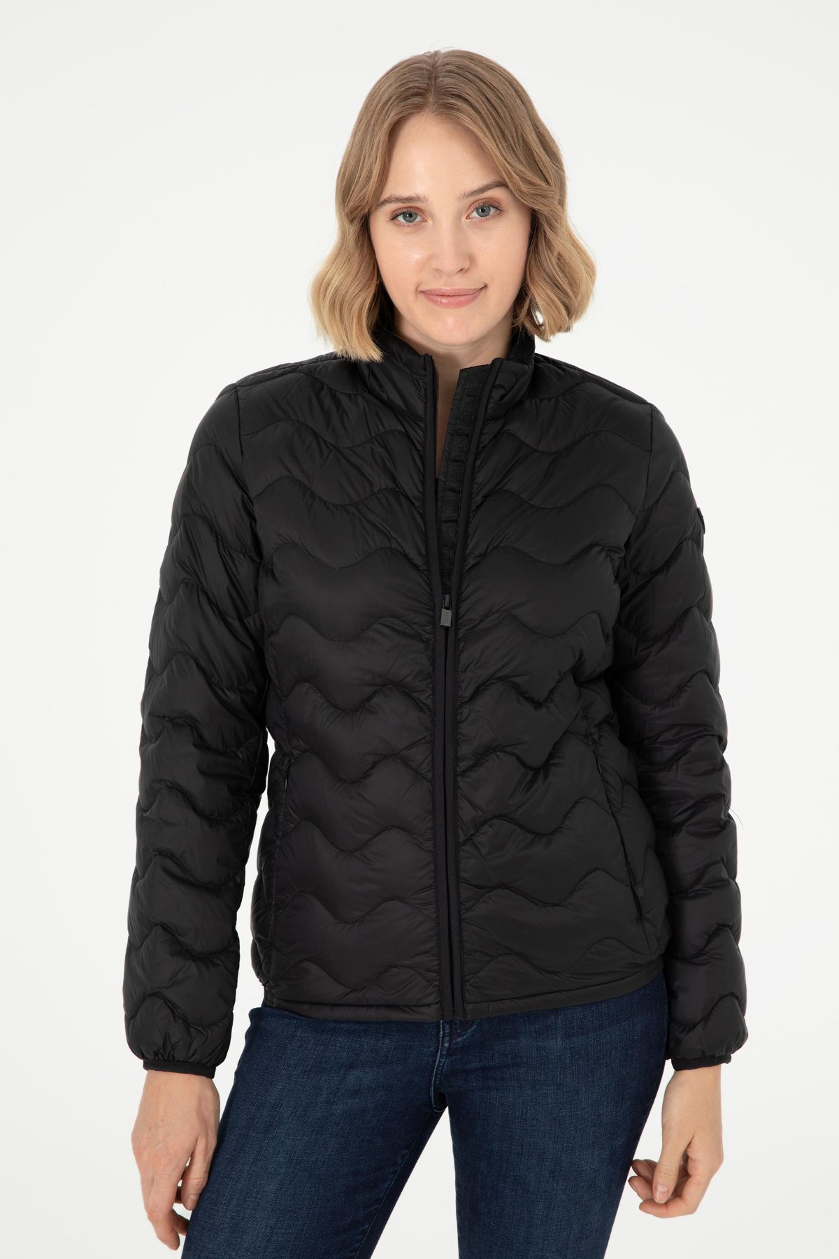 U.S. Polo Assn. Kadın Mont 50289553-VR046 Siyah
