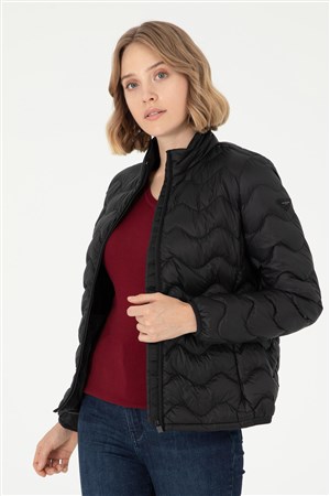 U.S. Polo Assn. Kadın Mont 50289553-VR046 Siyah